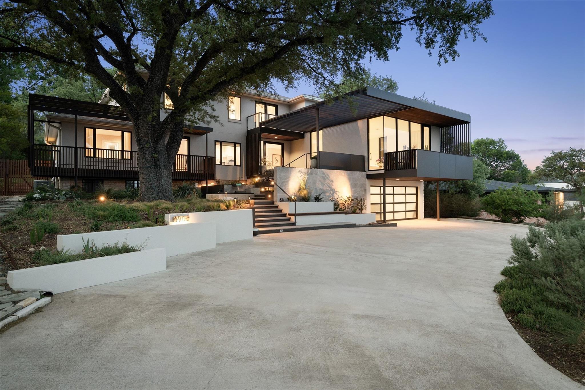 Single Family Residence