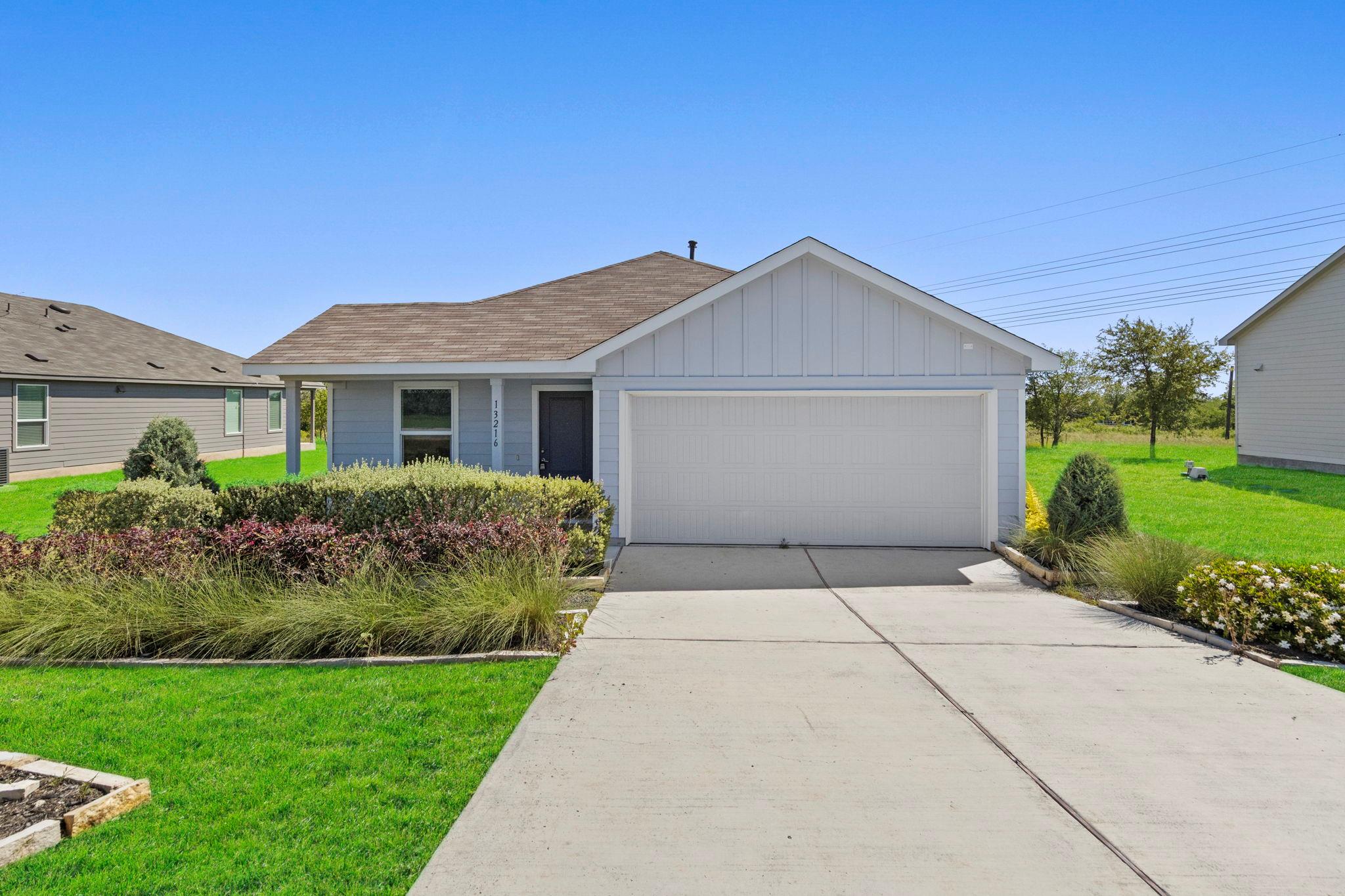 13216 Eastland