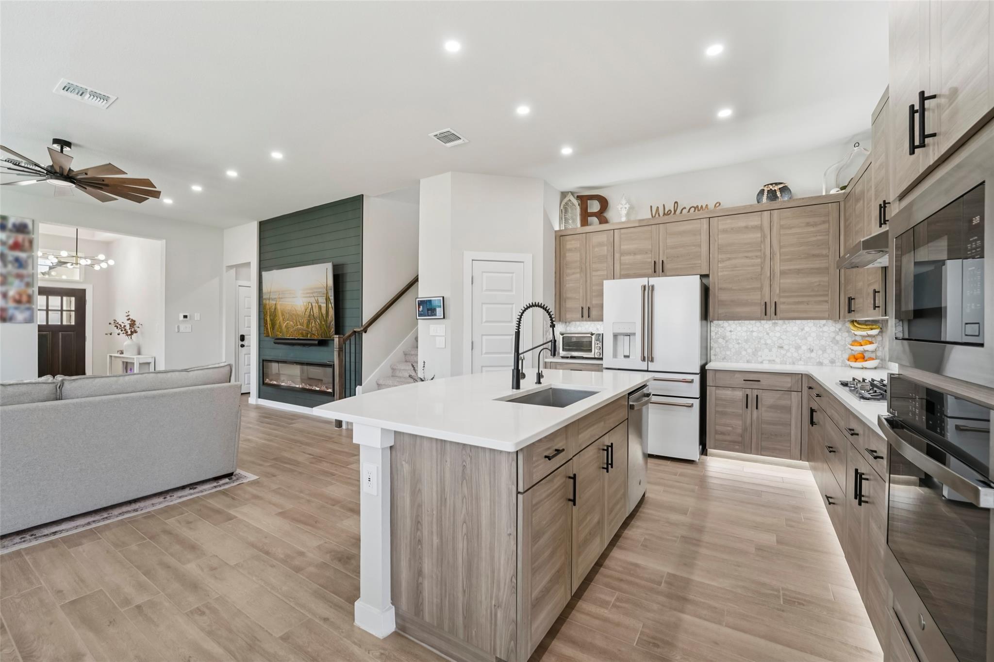 Single Family Residence