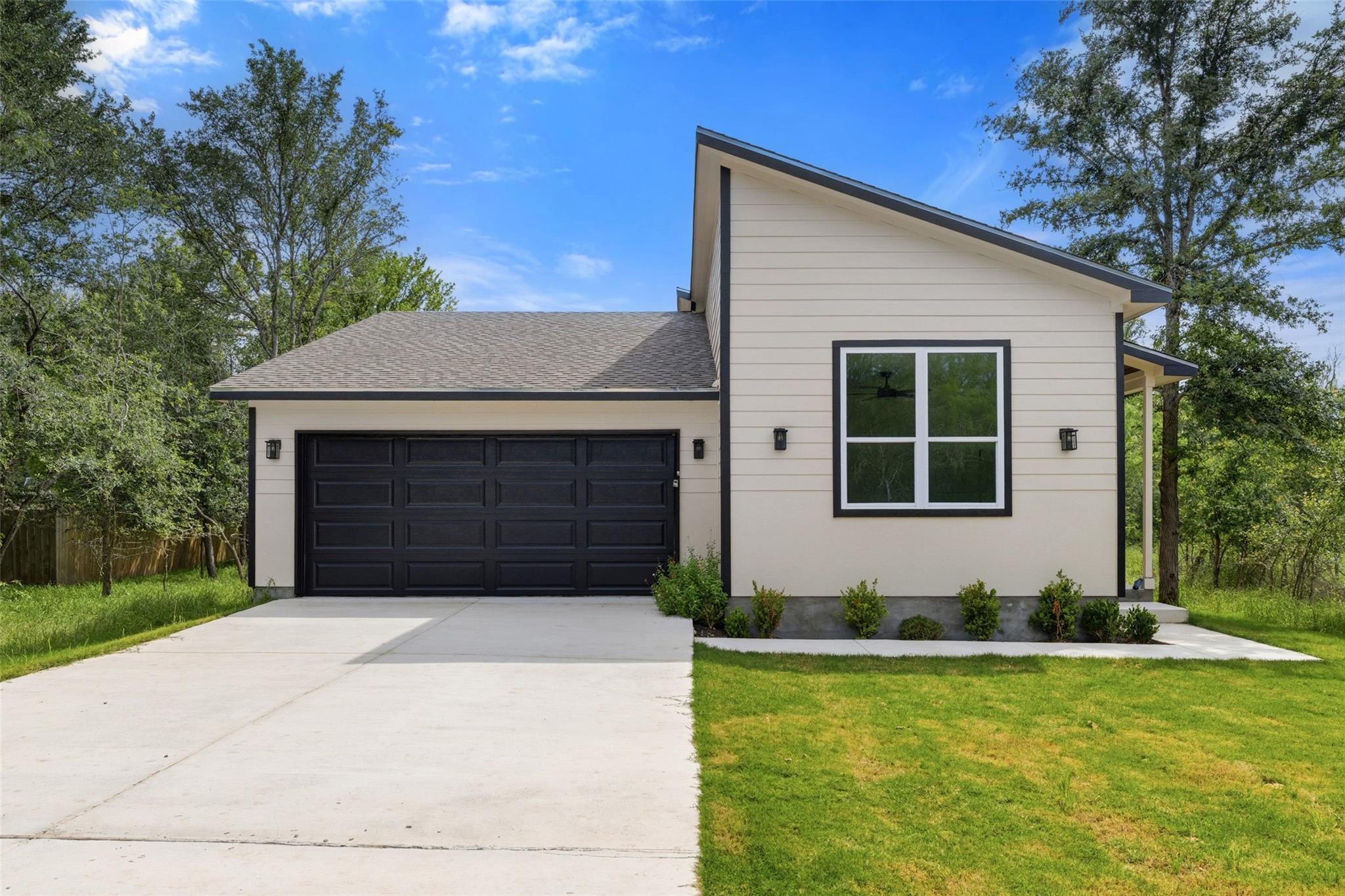 Single Family Residence