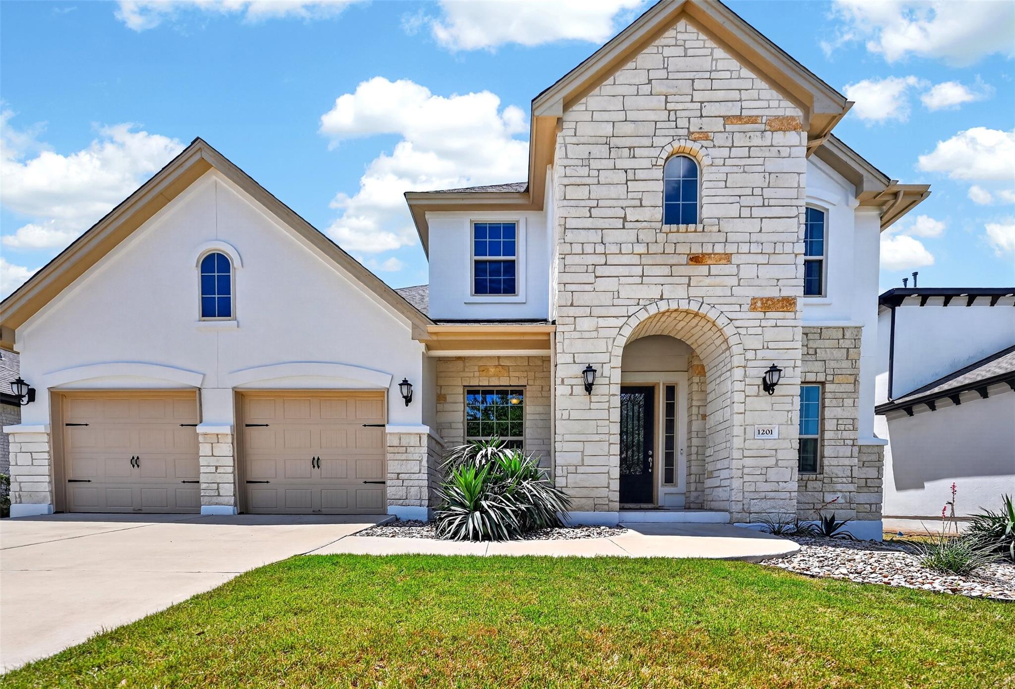 Single Family Residence