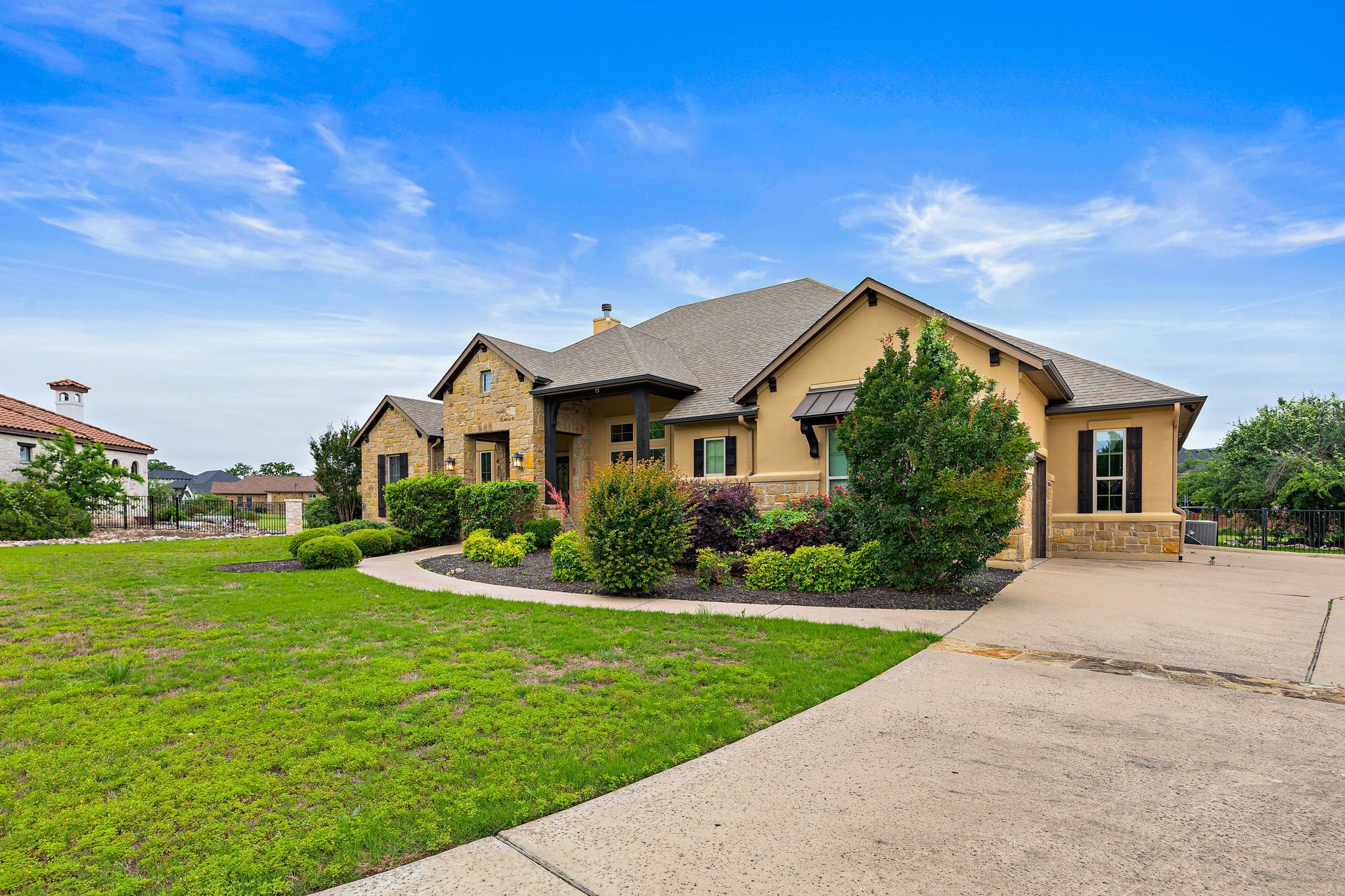 Single Family Residence