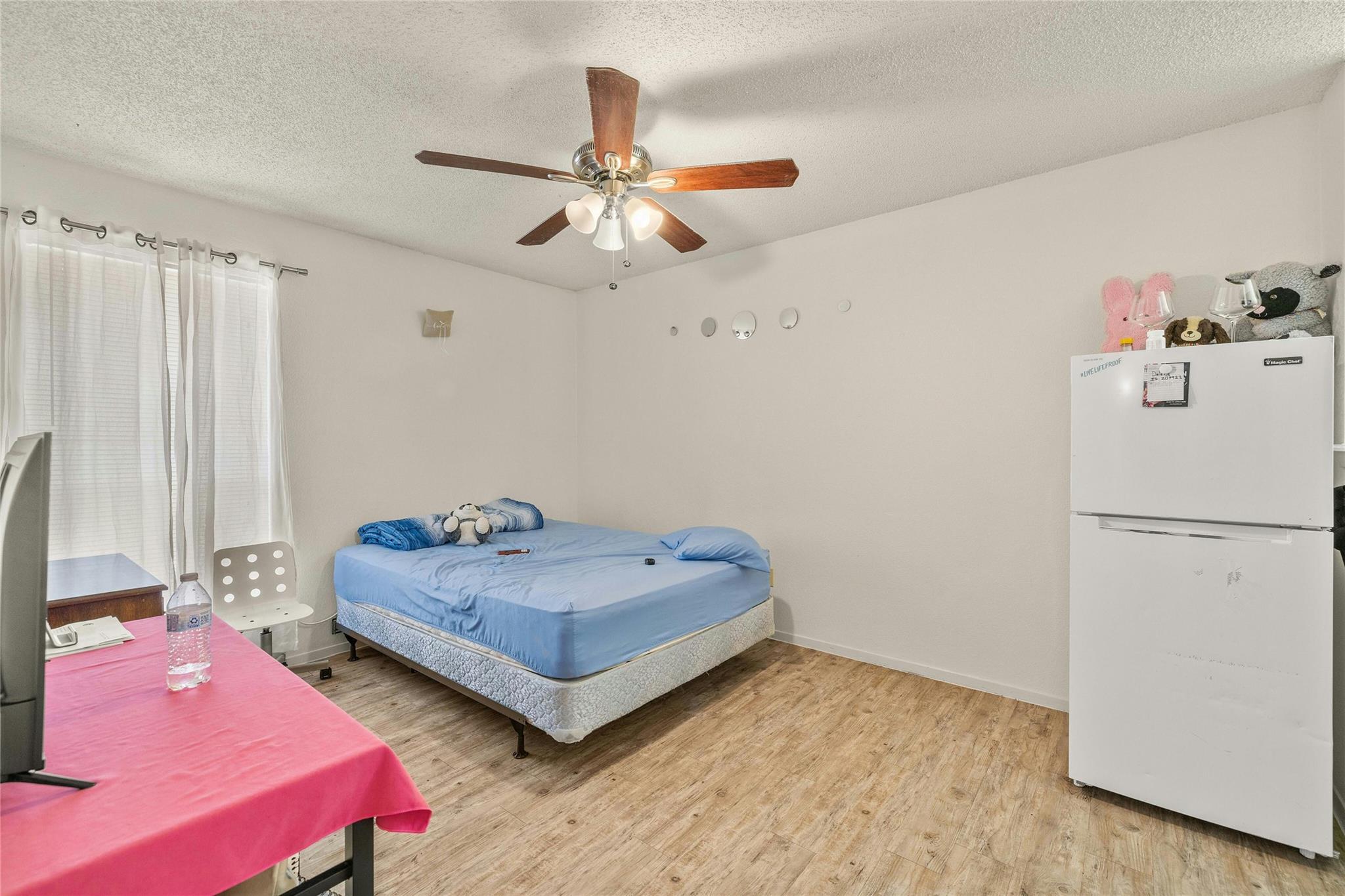 Photo 18