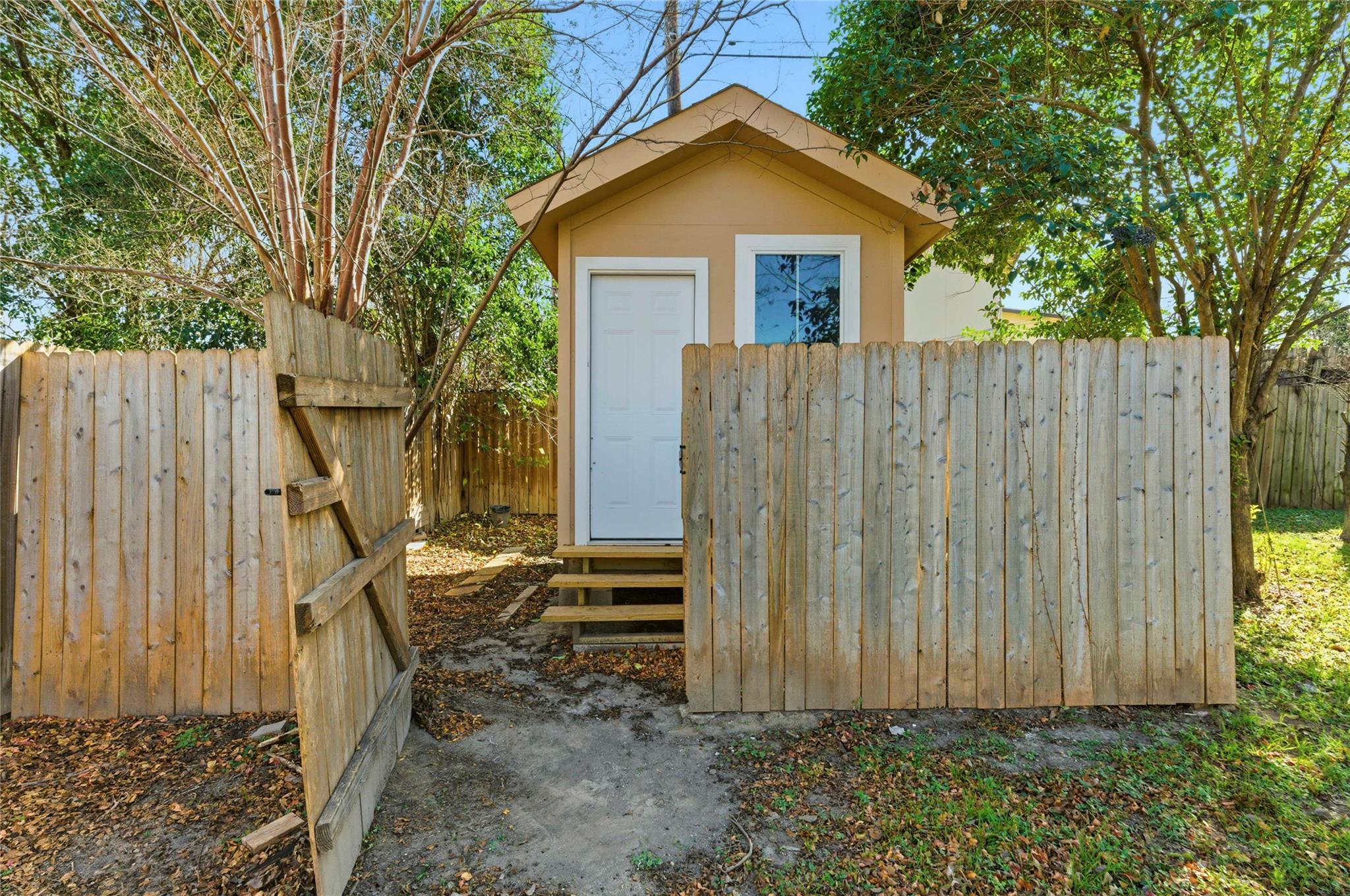 Photo 21