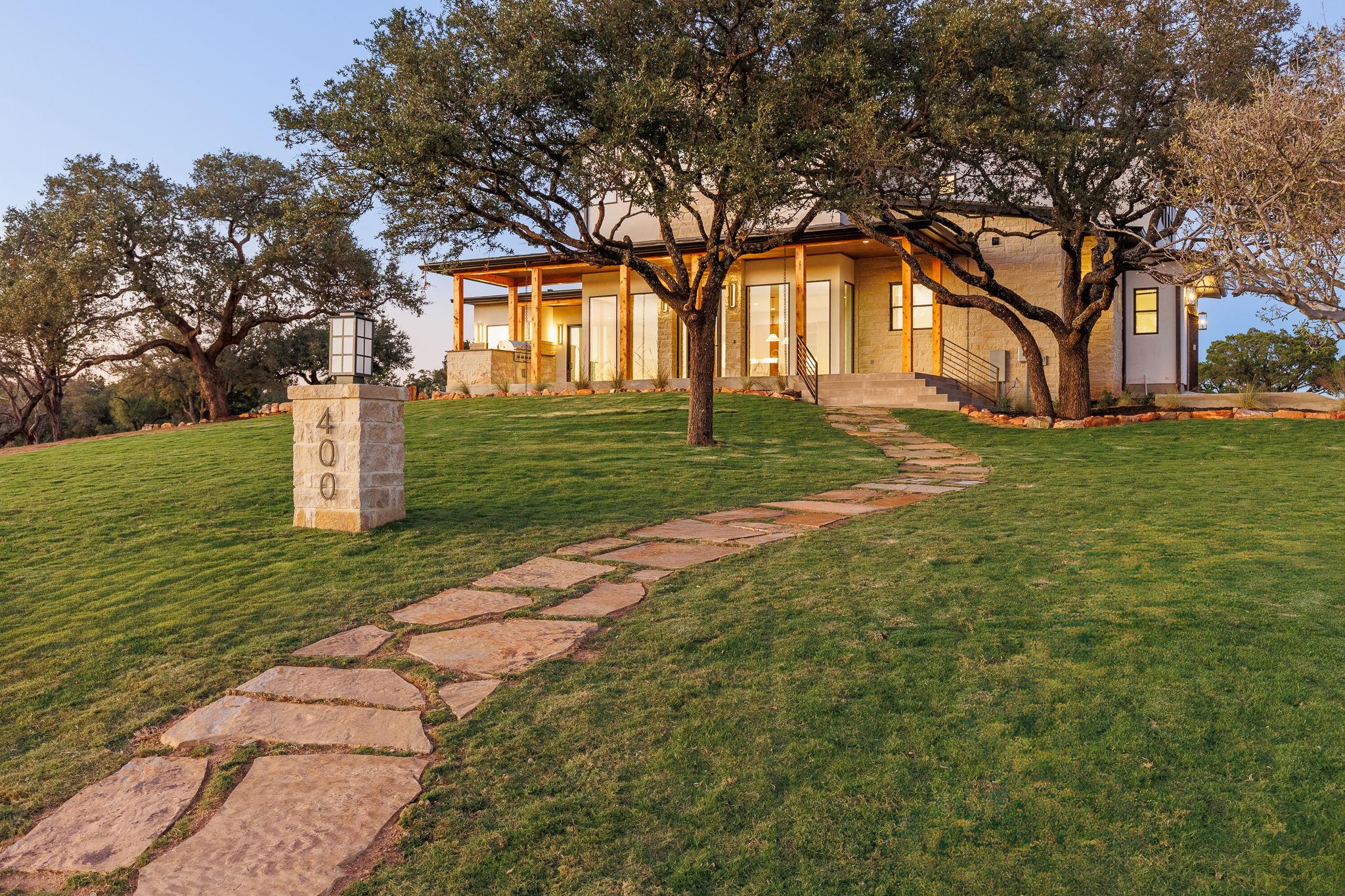 Single Family Residence