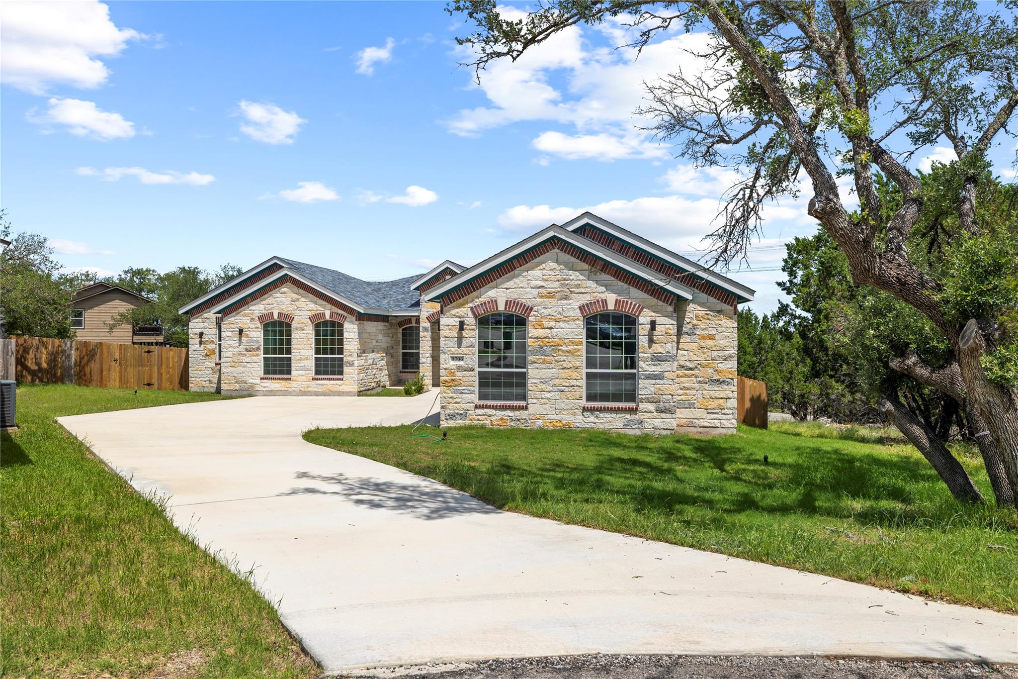 Single Family Residence
