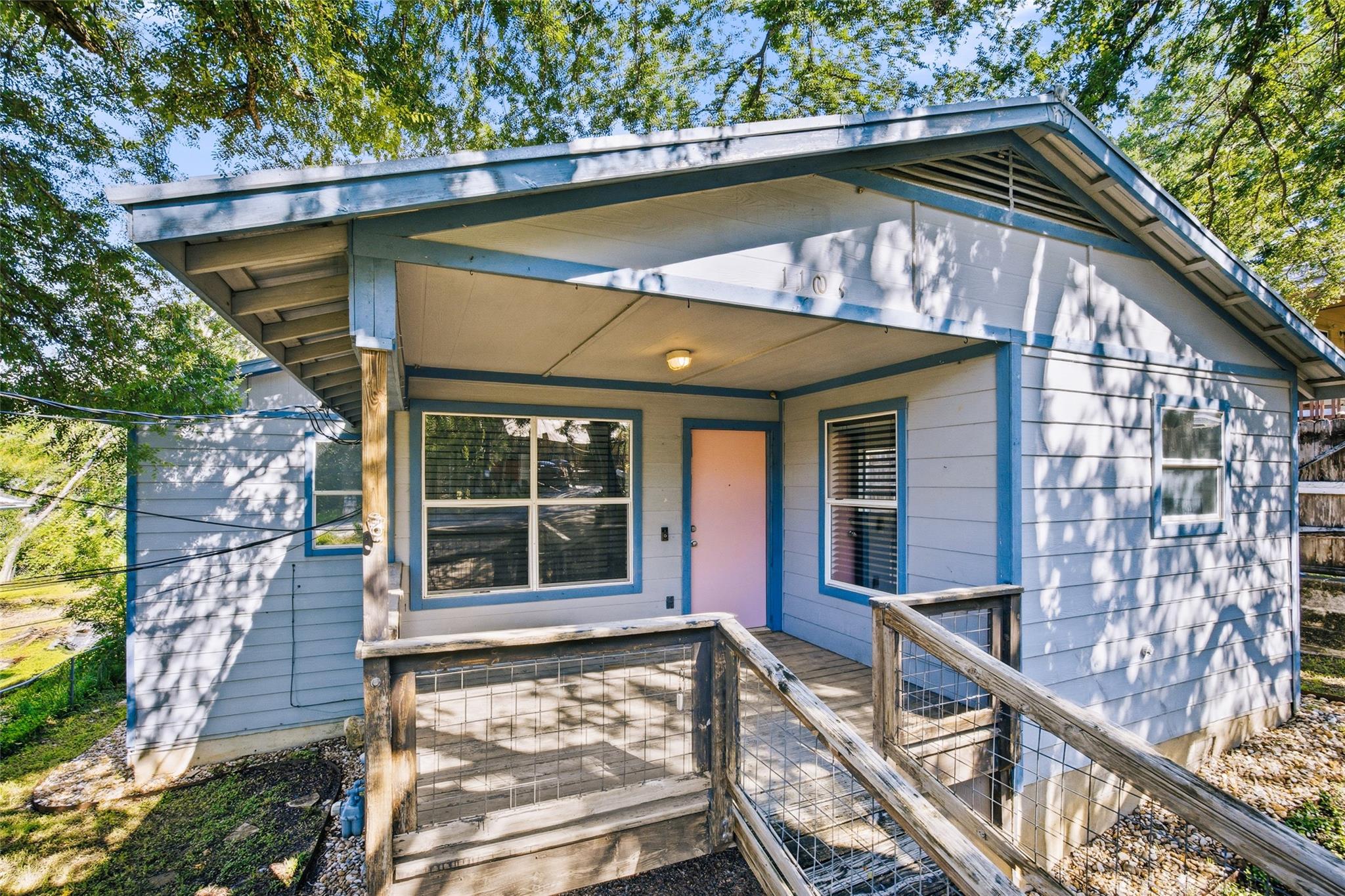 Single Family Residence