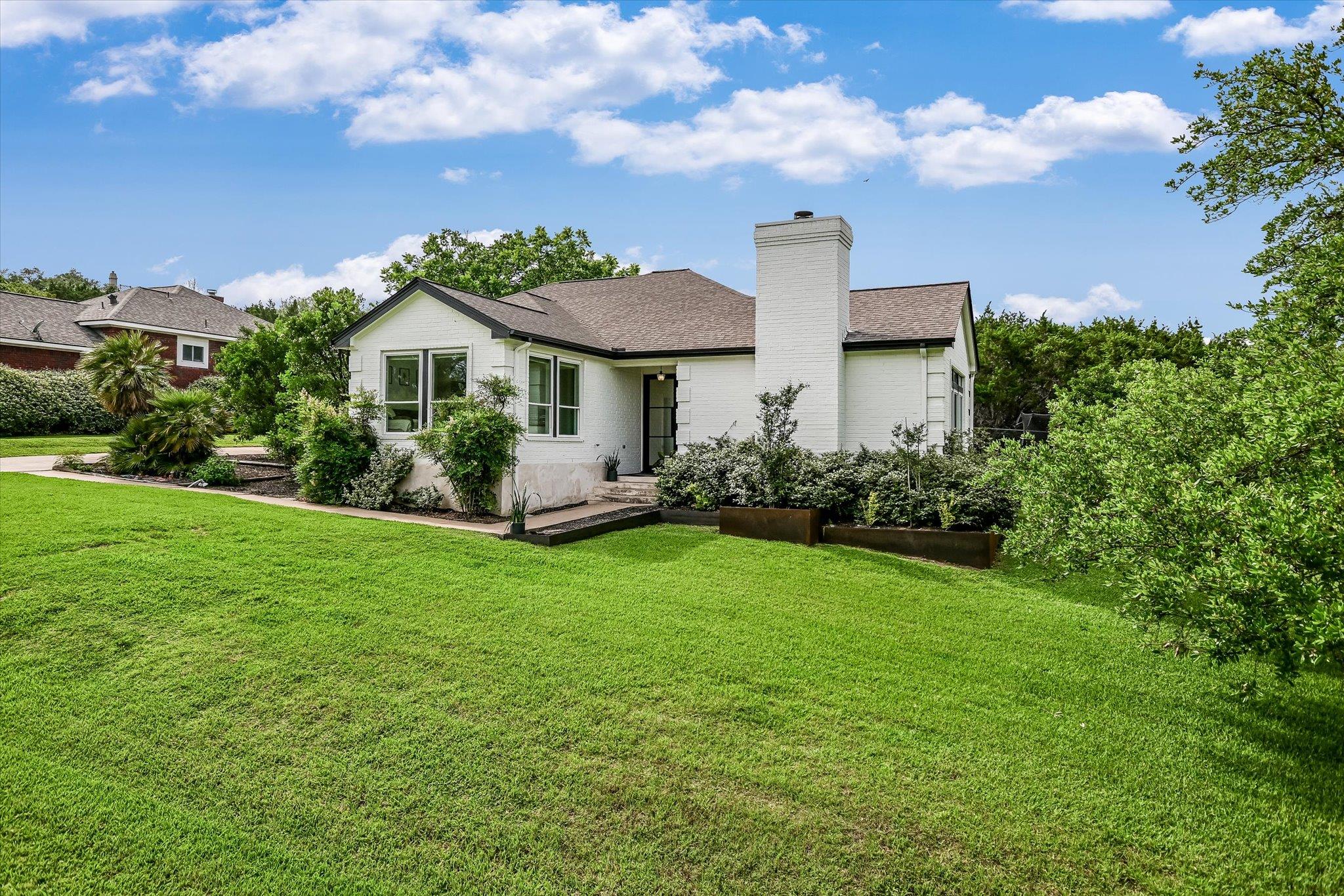 Single Family Residence