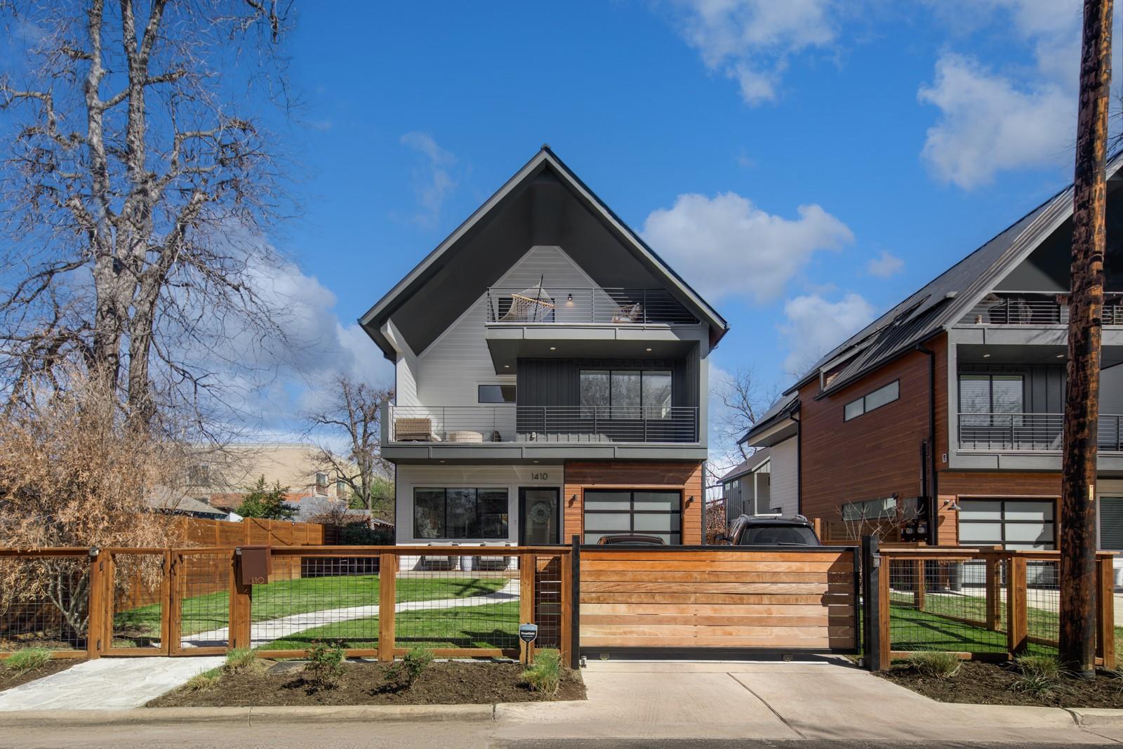 Single Family Residence