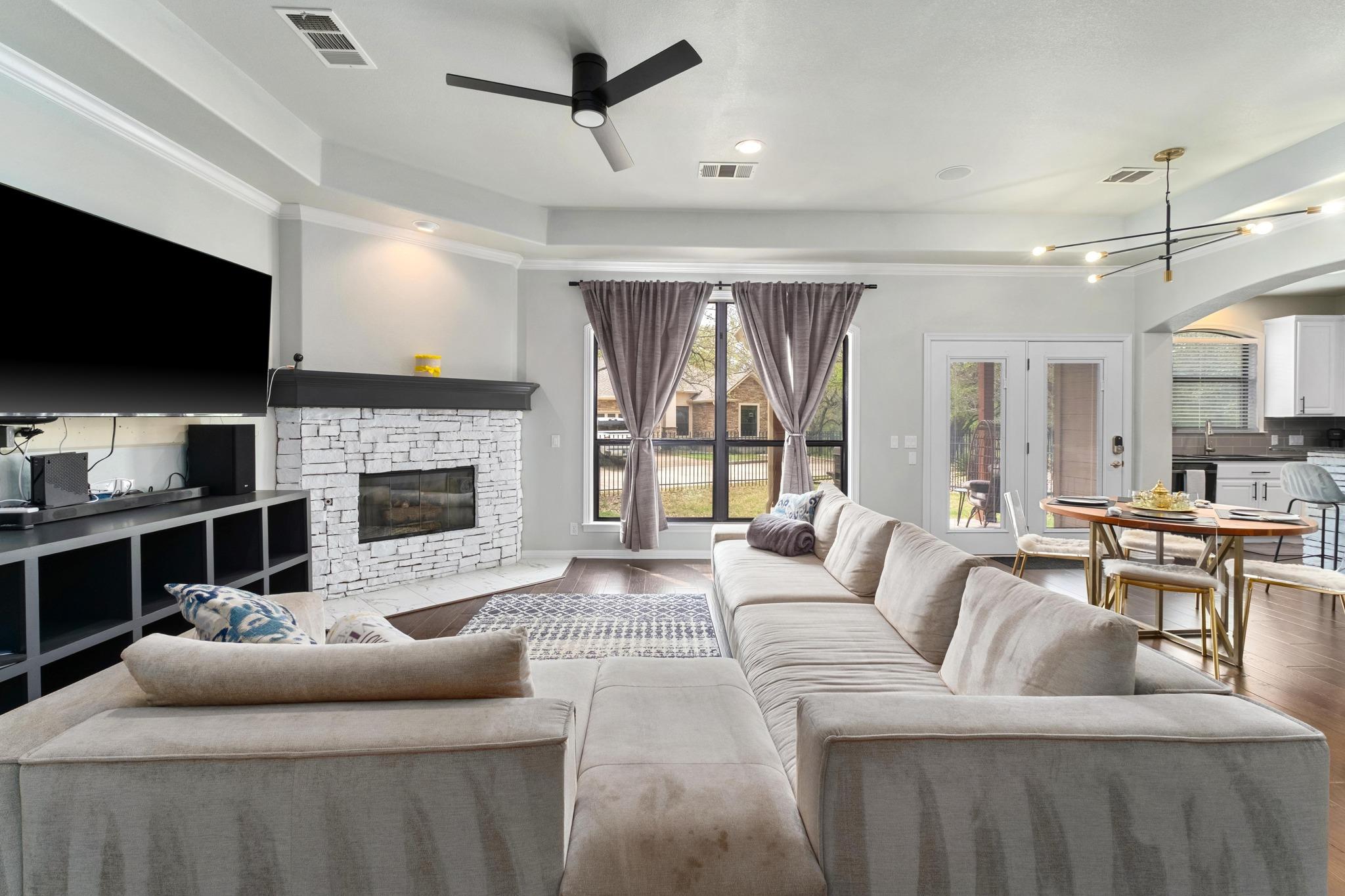 Single Family Residence