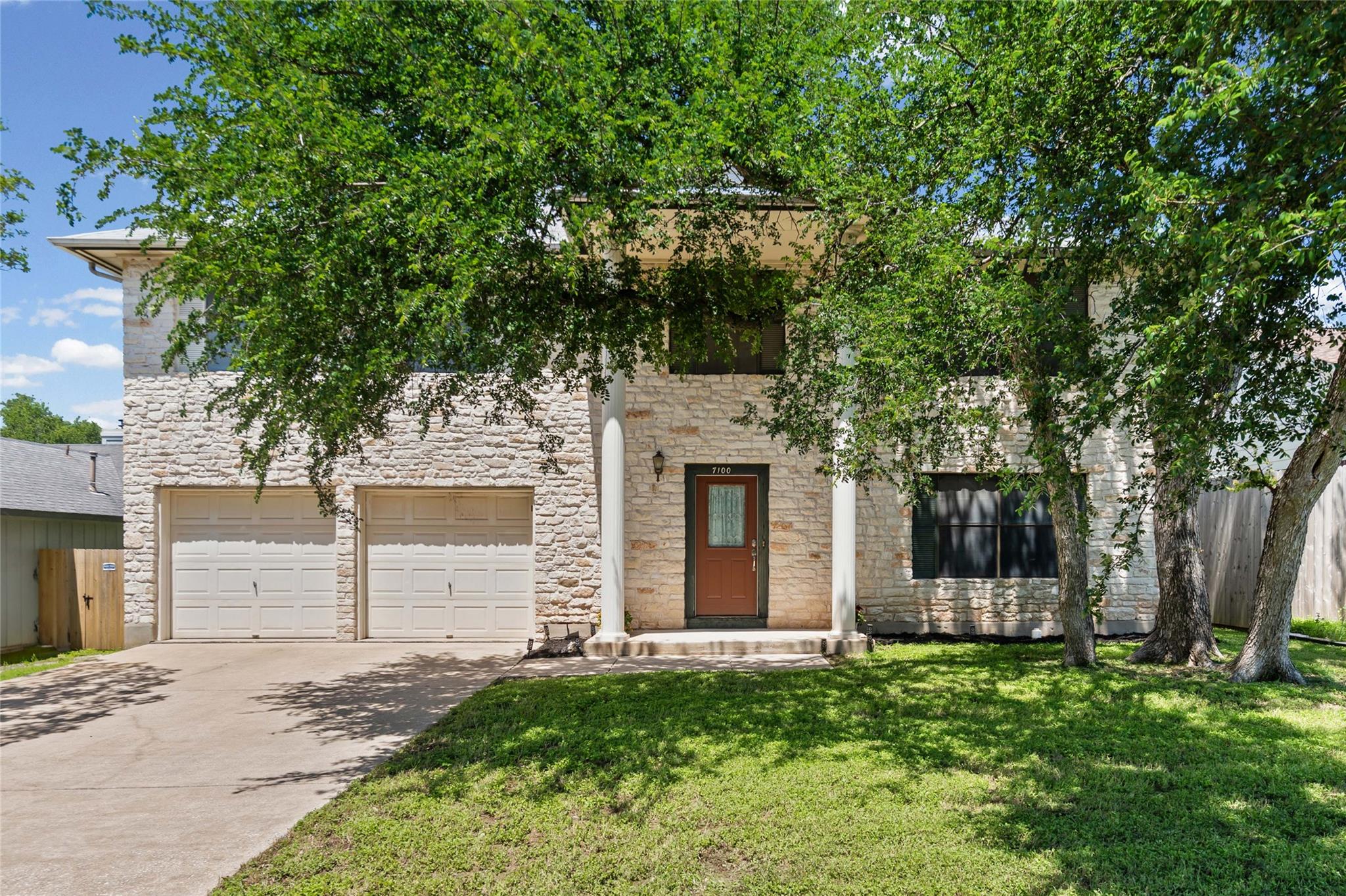 Single Family Residence