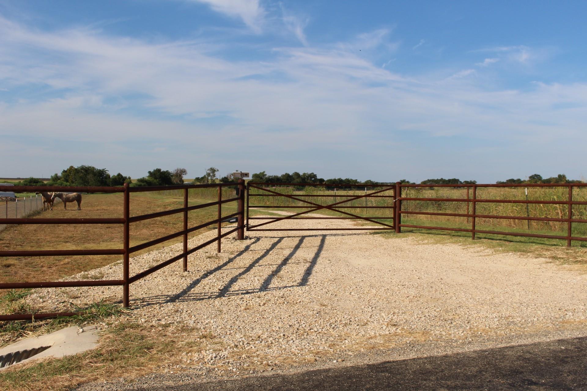 700 County Road 330