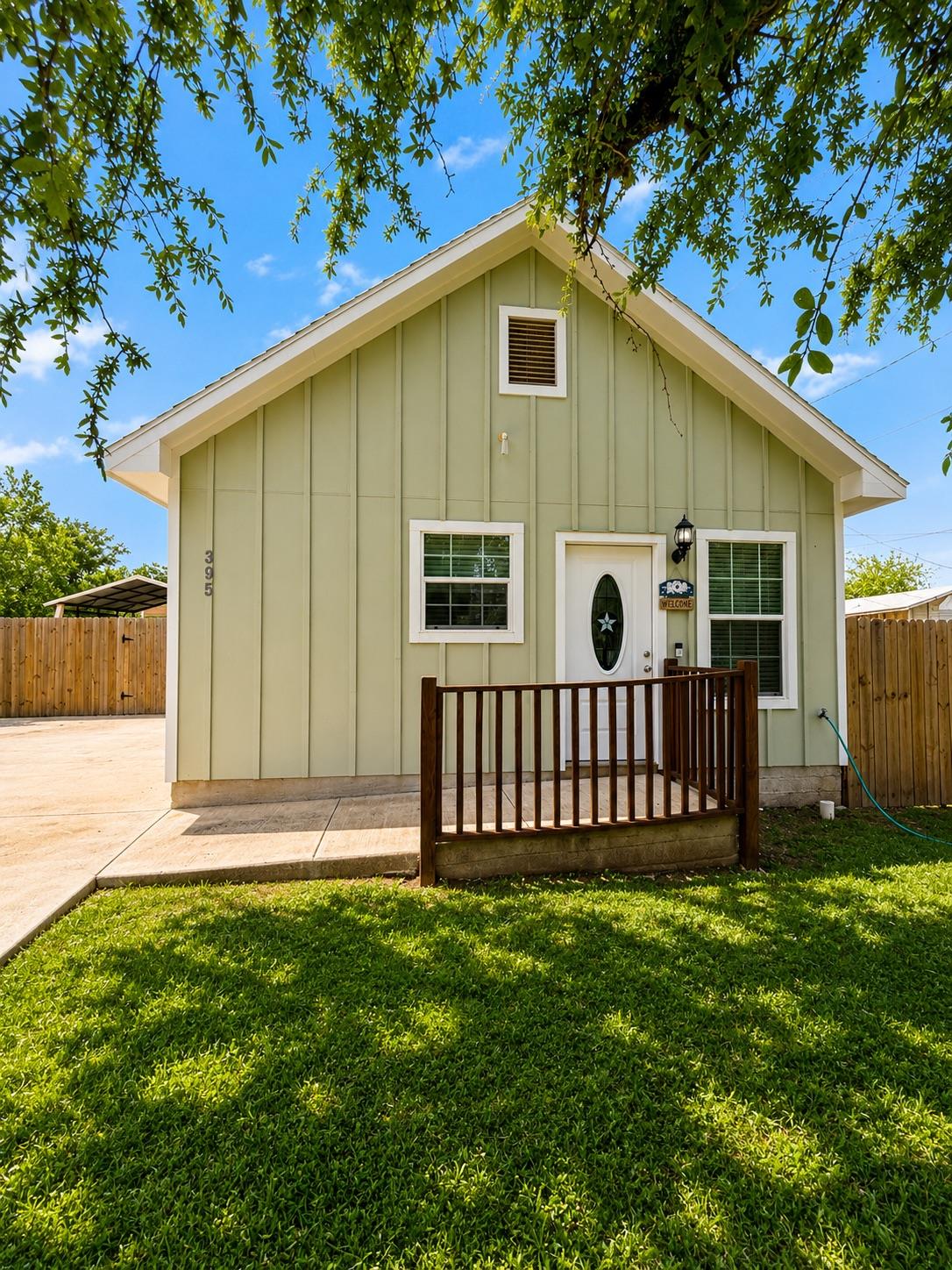 Single Family Residence