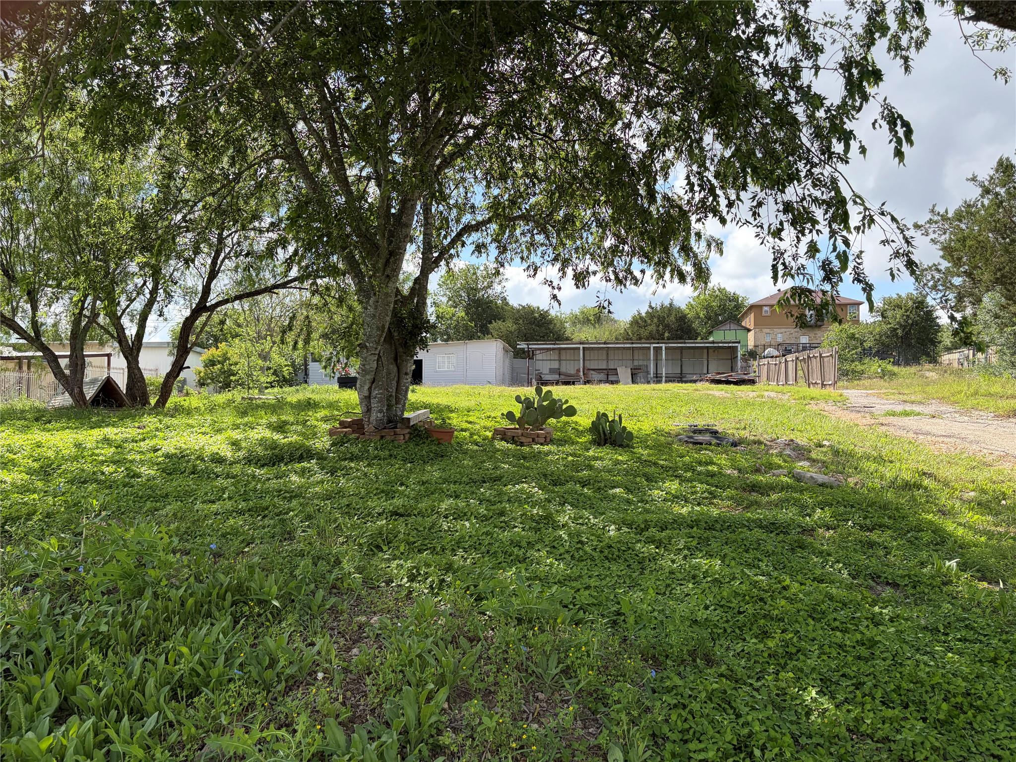 207 Cresthill