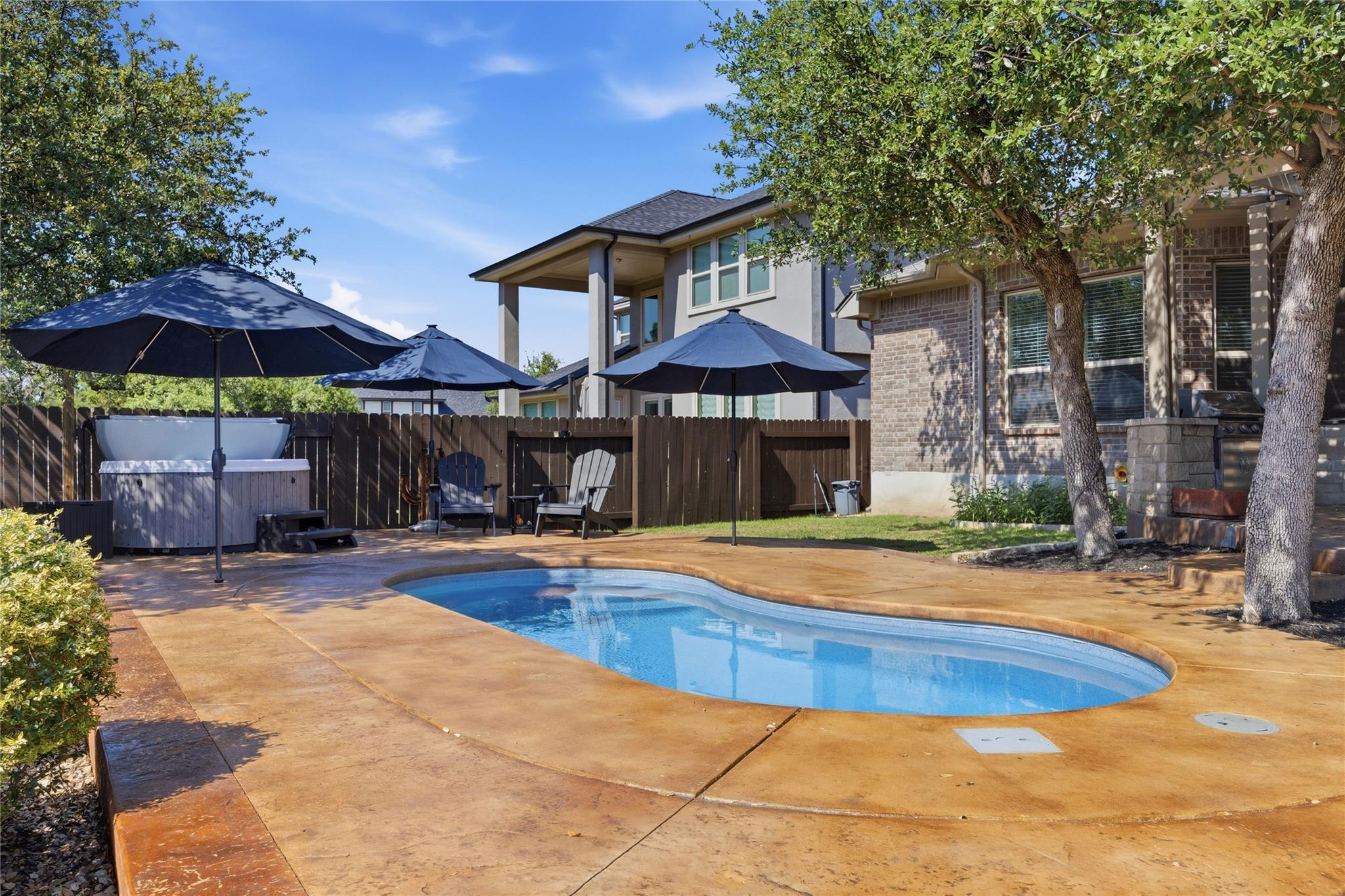 Single Family Residence