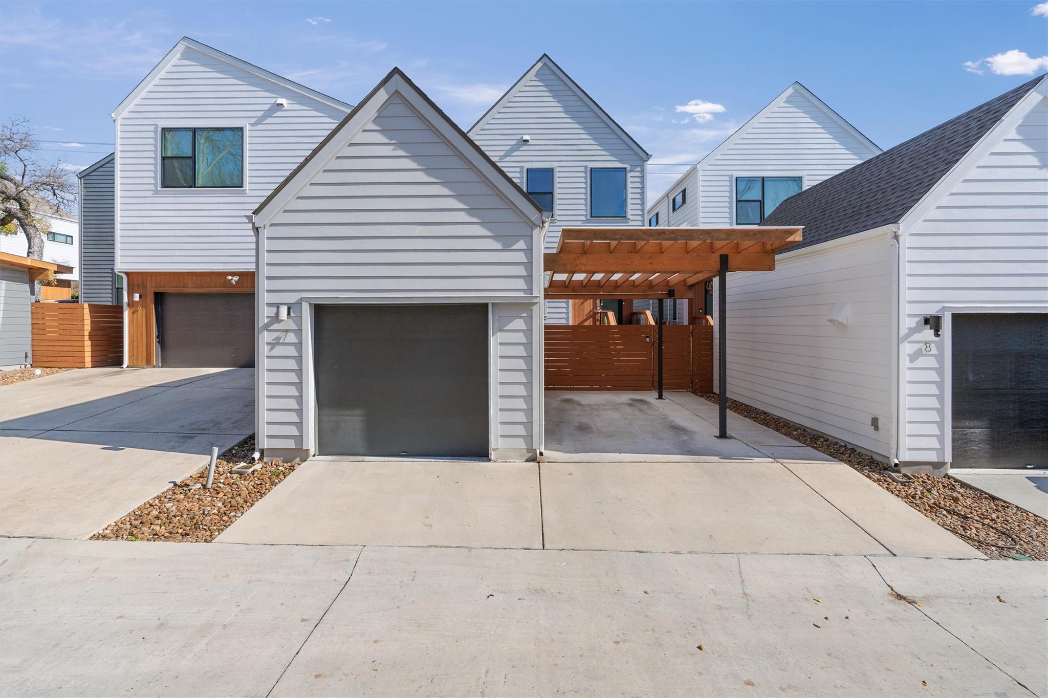 Single Family Residence