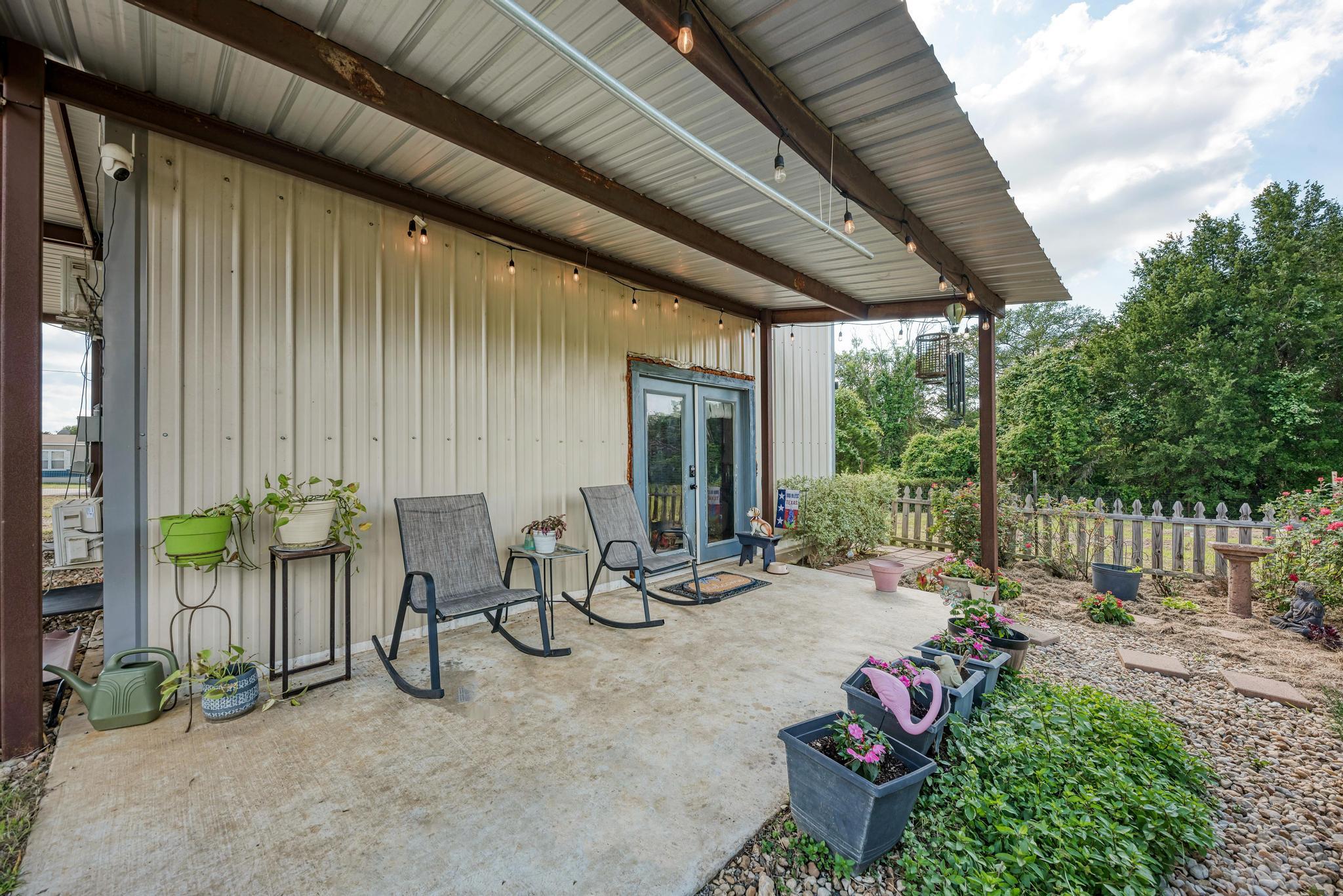 Single Family Residence