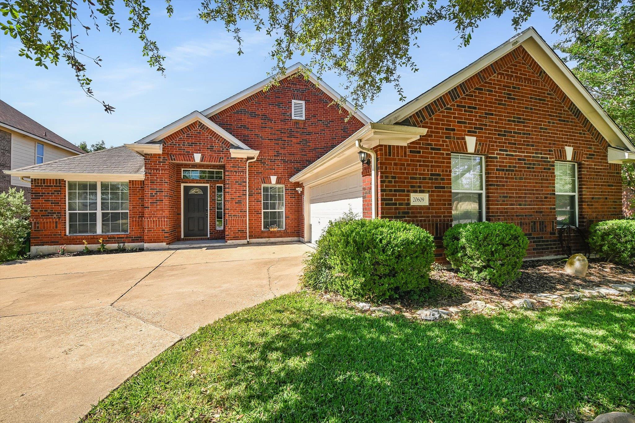 Single Family Residence