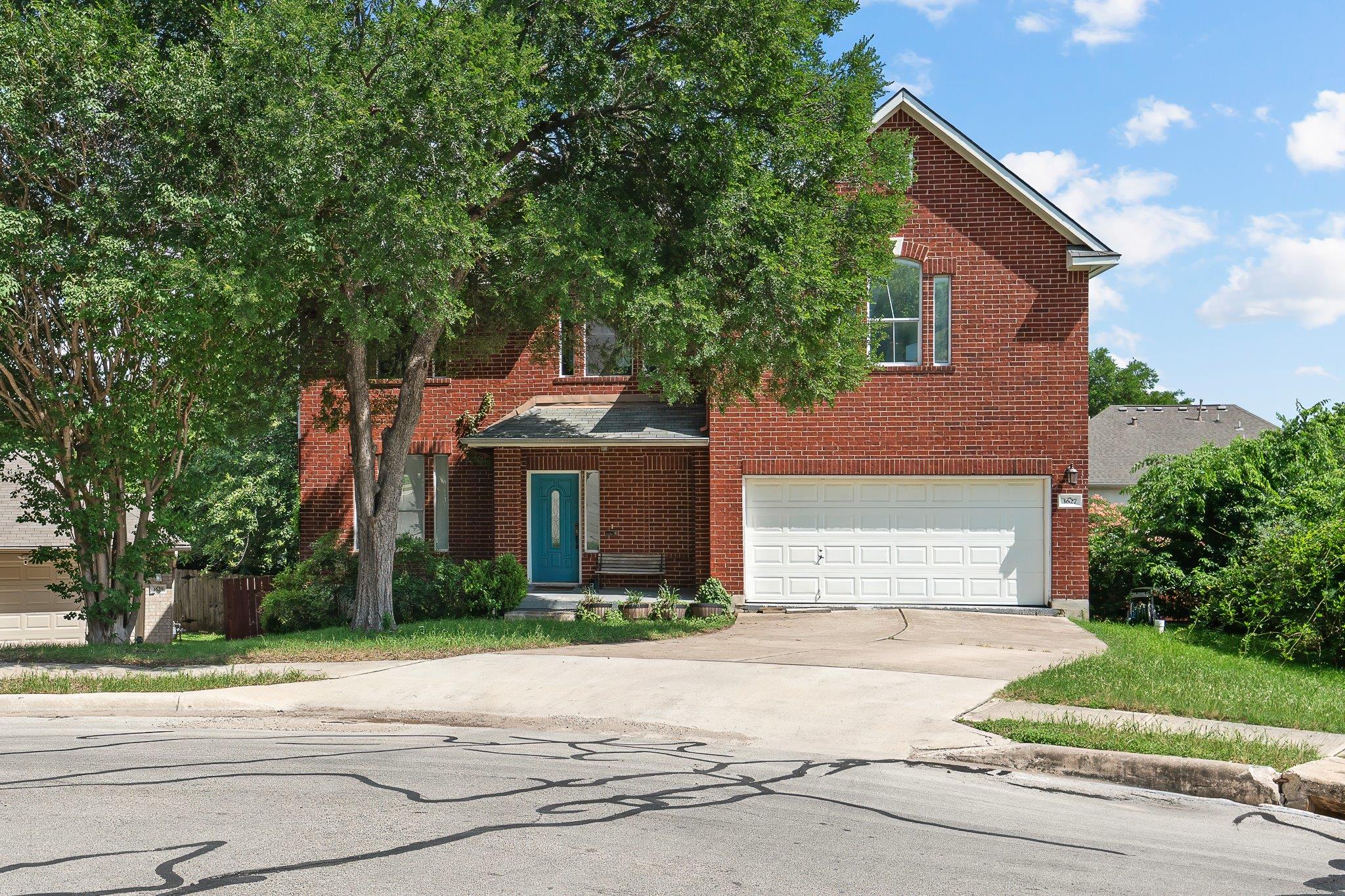 3627 Hawk Ridge