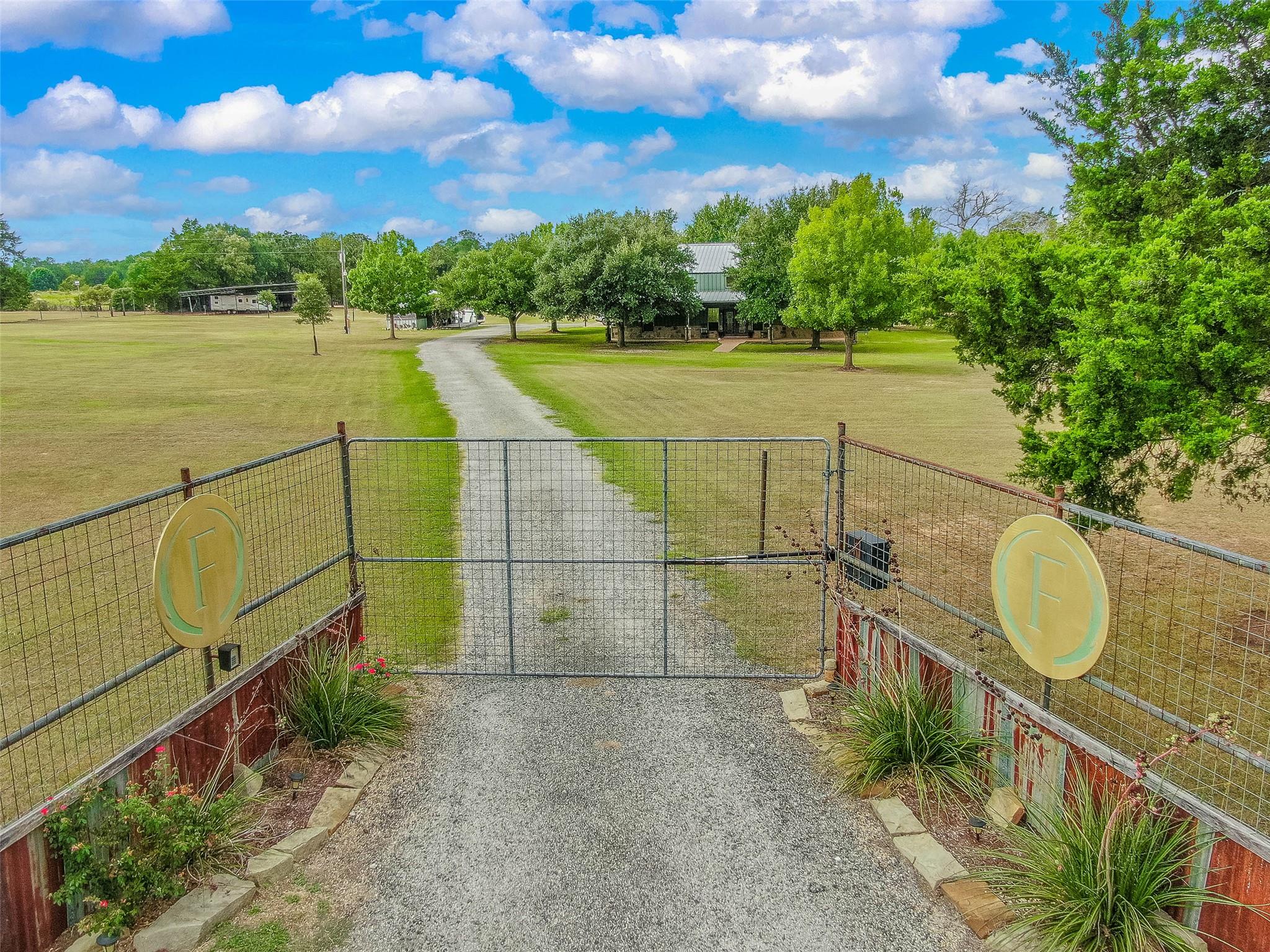 2848 FM 166 Farm to Market Rd