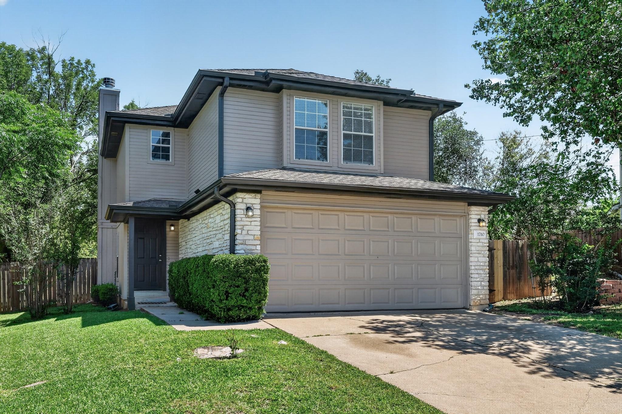 Single Family Residence