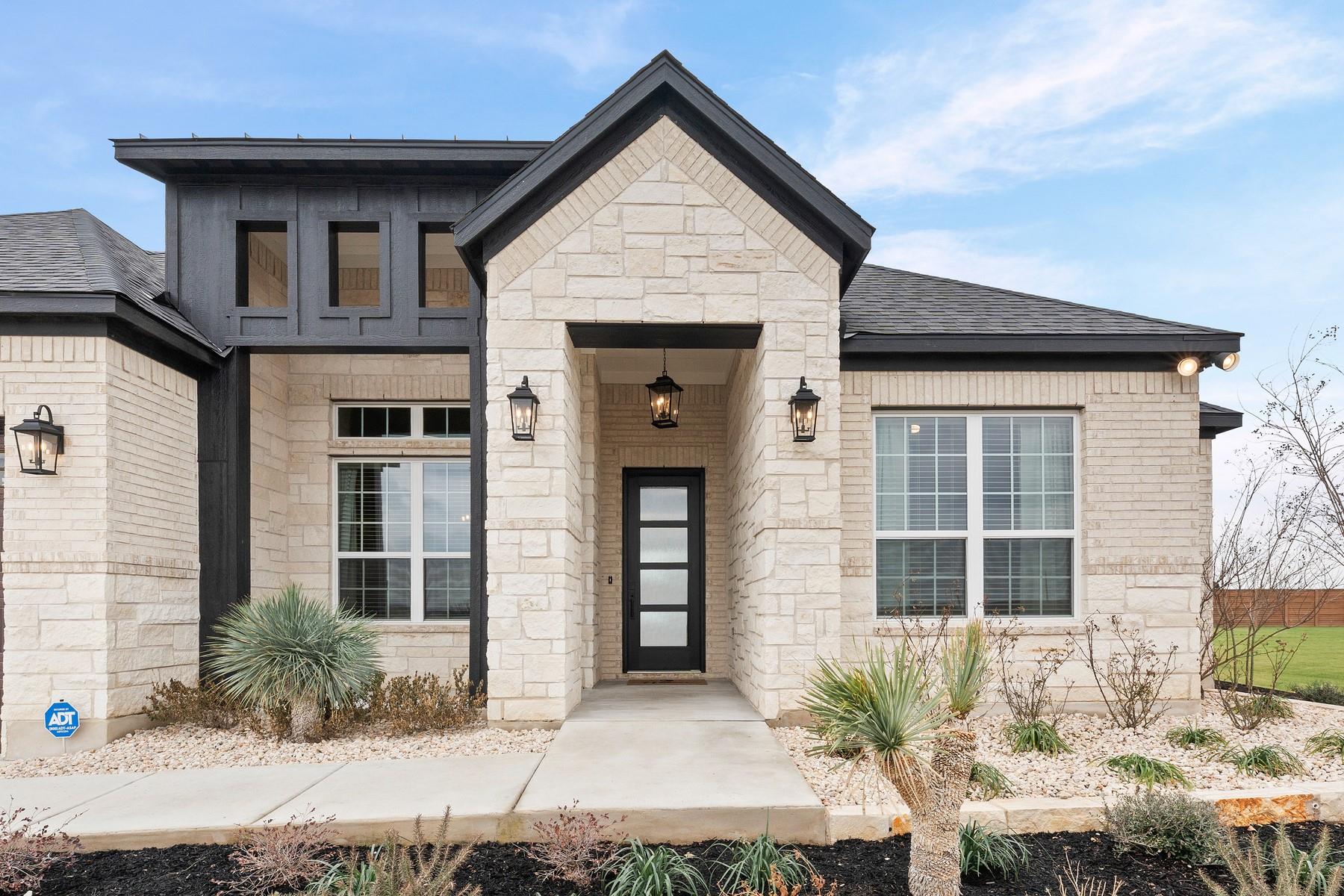 Single Family Residence