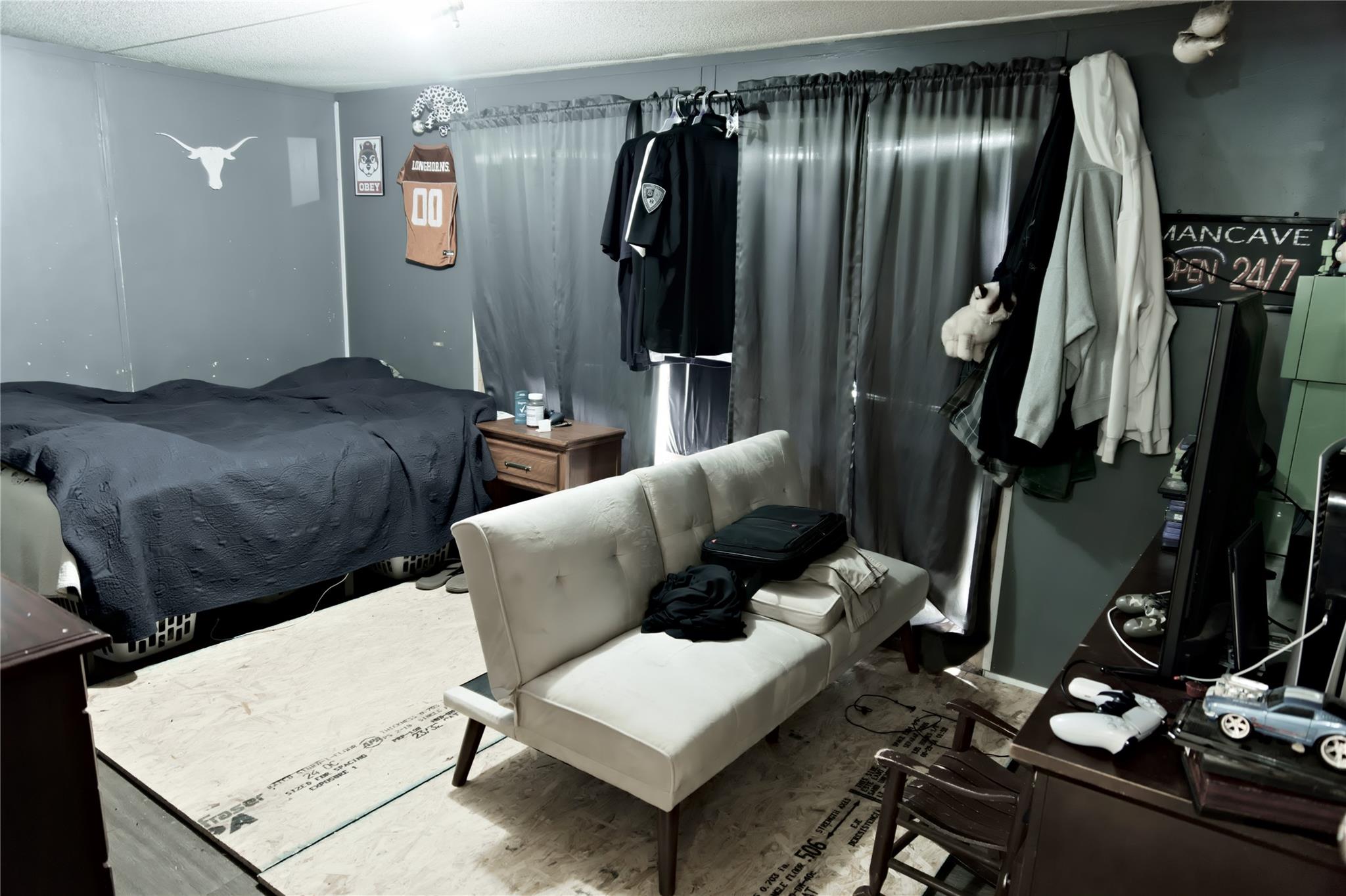 Photo 8