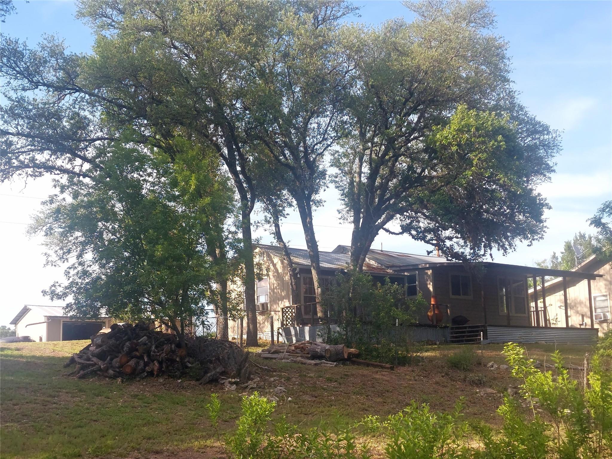 Photo 19