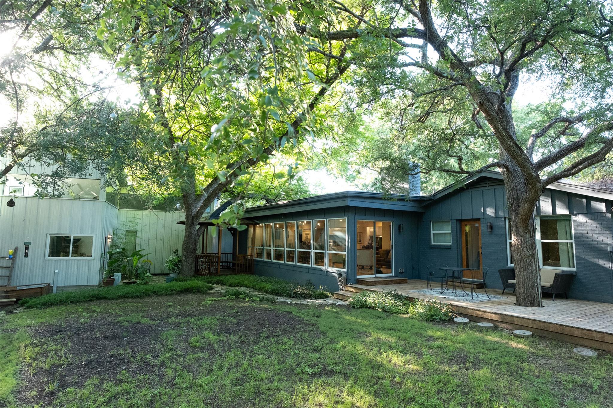 Single Family Residence