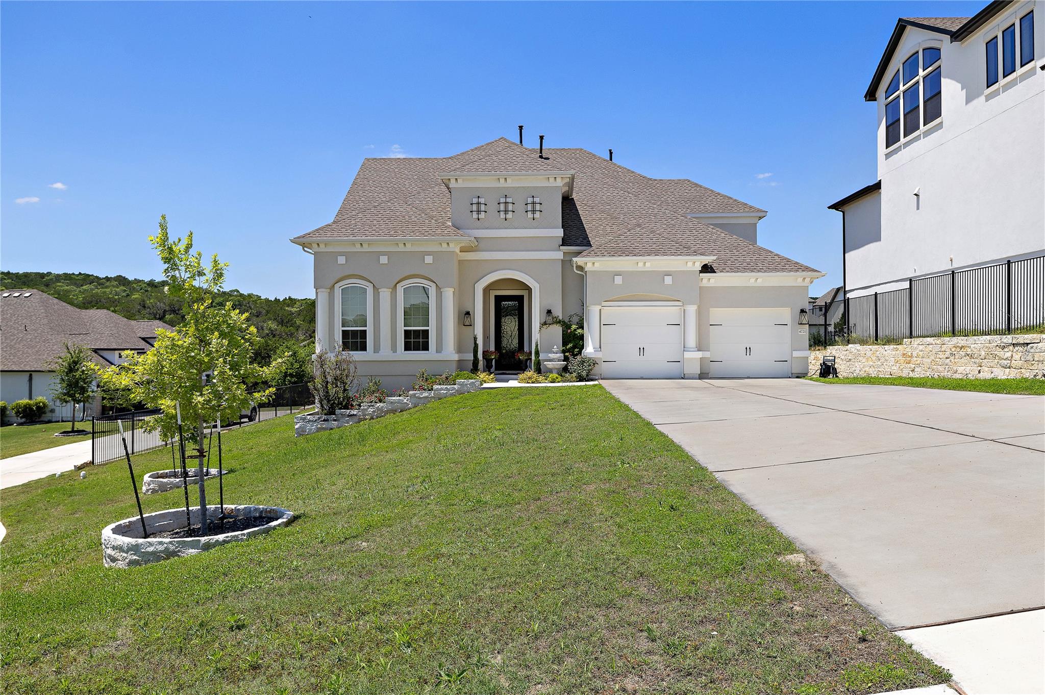 Single Family Residence