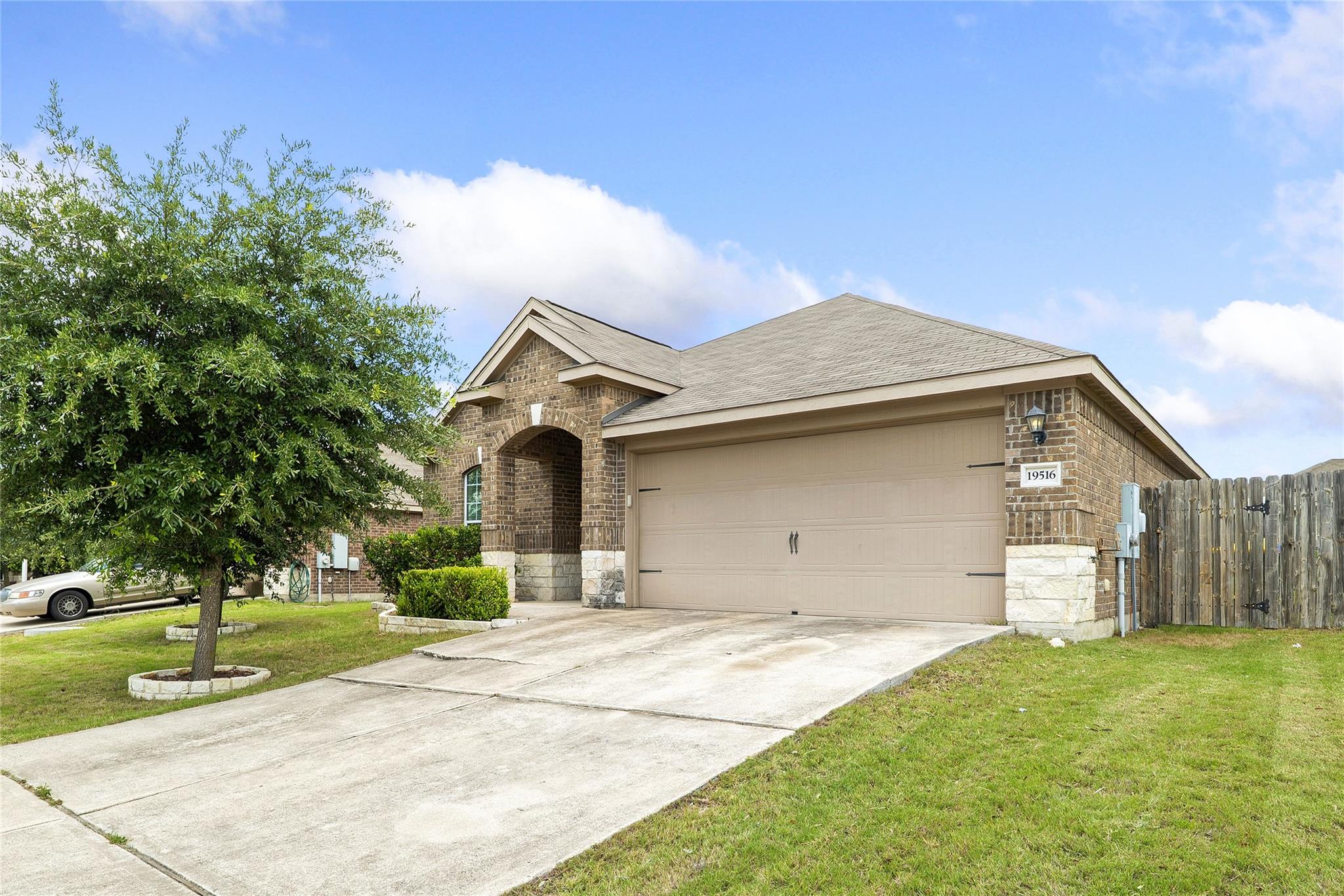 Single Family Residence