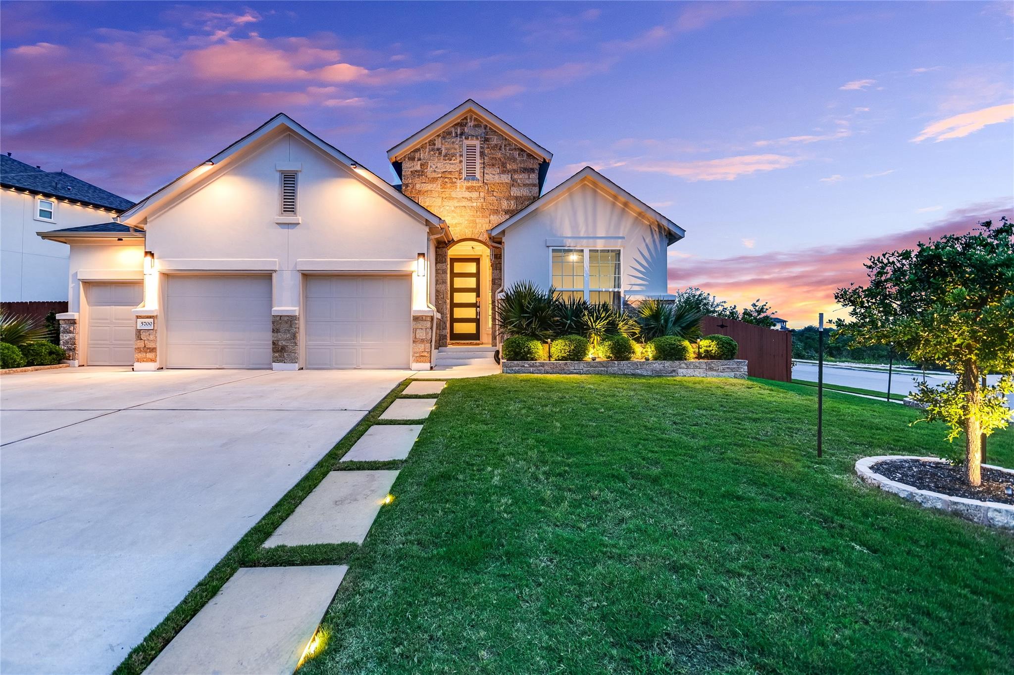 Single Family Residence