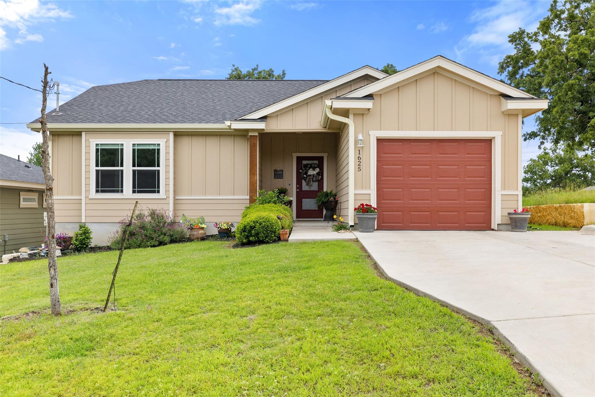 1625 Packsaddle