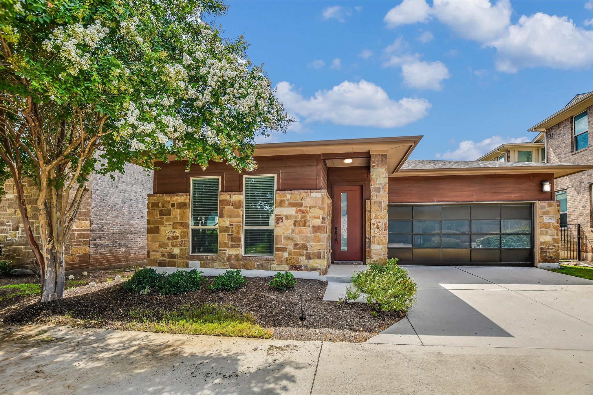 Single Family Residence