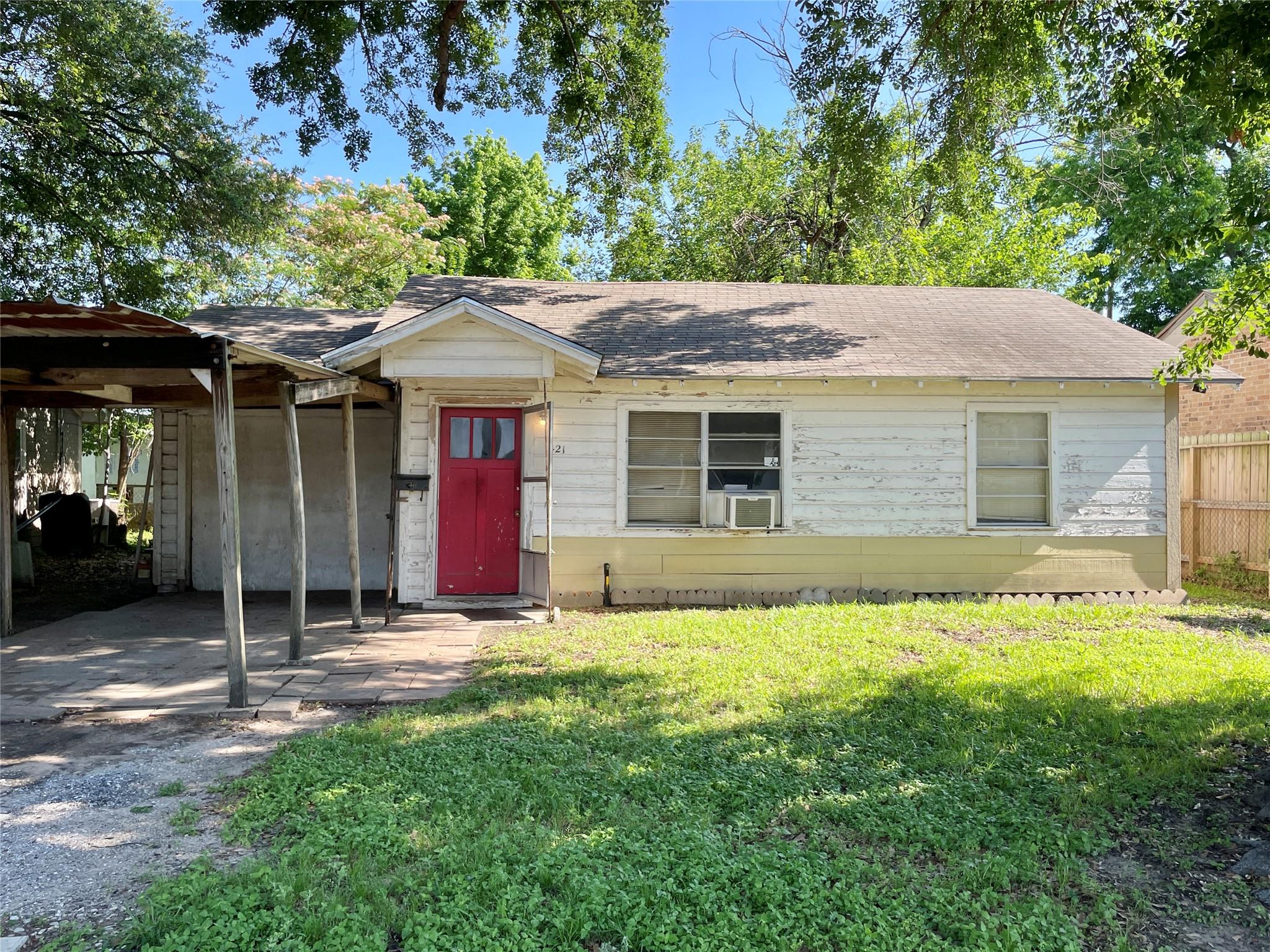 Single Family Residence