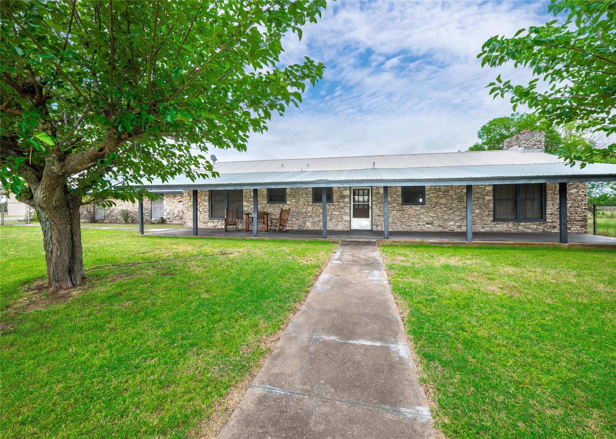 Single Family Residence