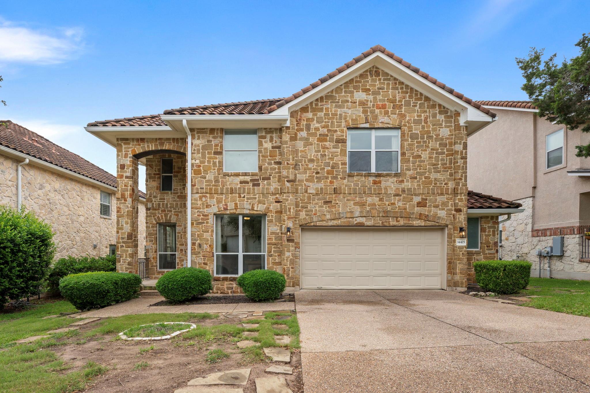 Single Family Residence