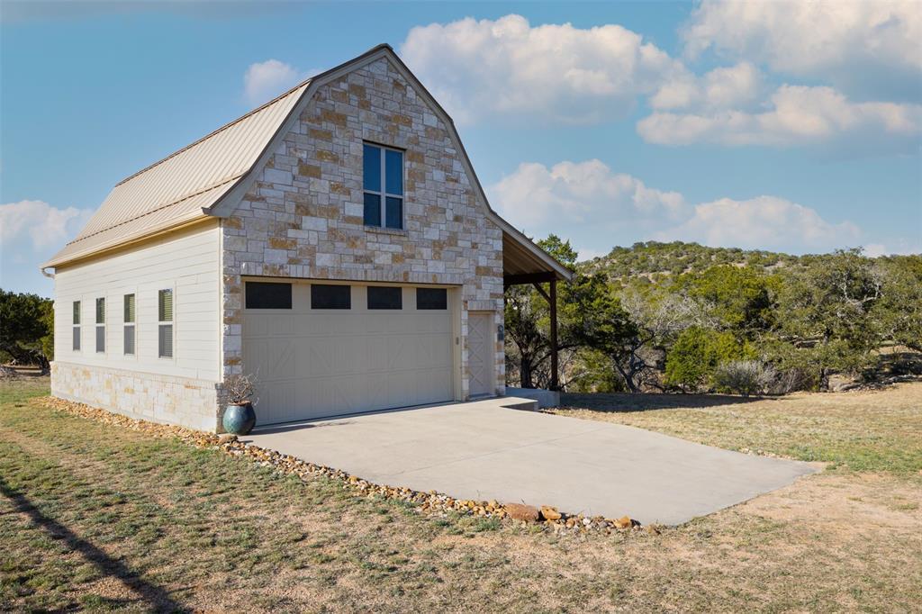 5135 Lookout Ridge