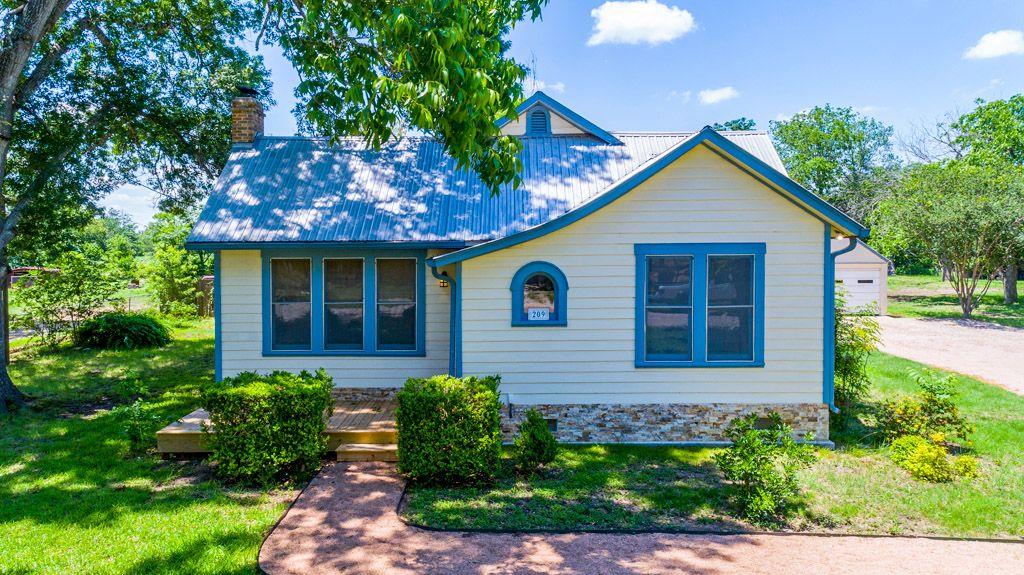 Single Family Residence