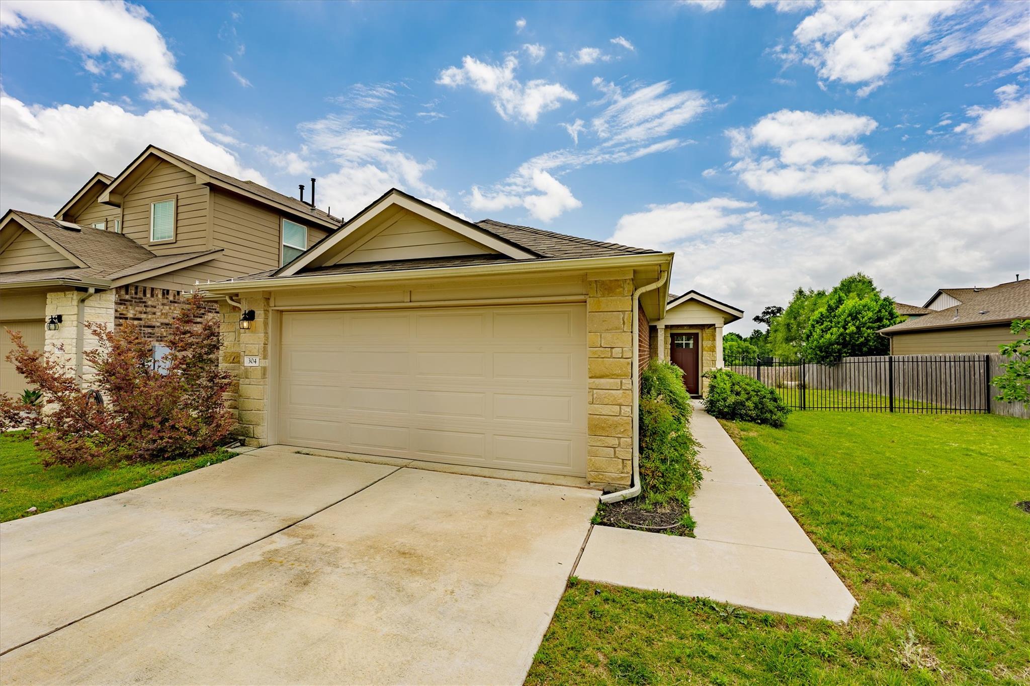 Single Family Residence