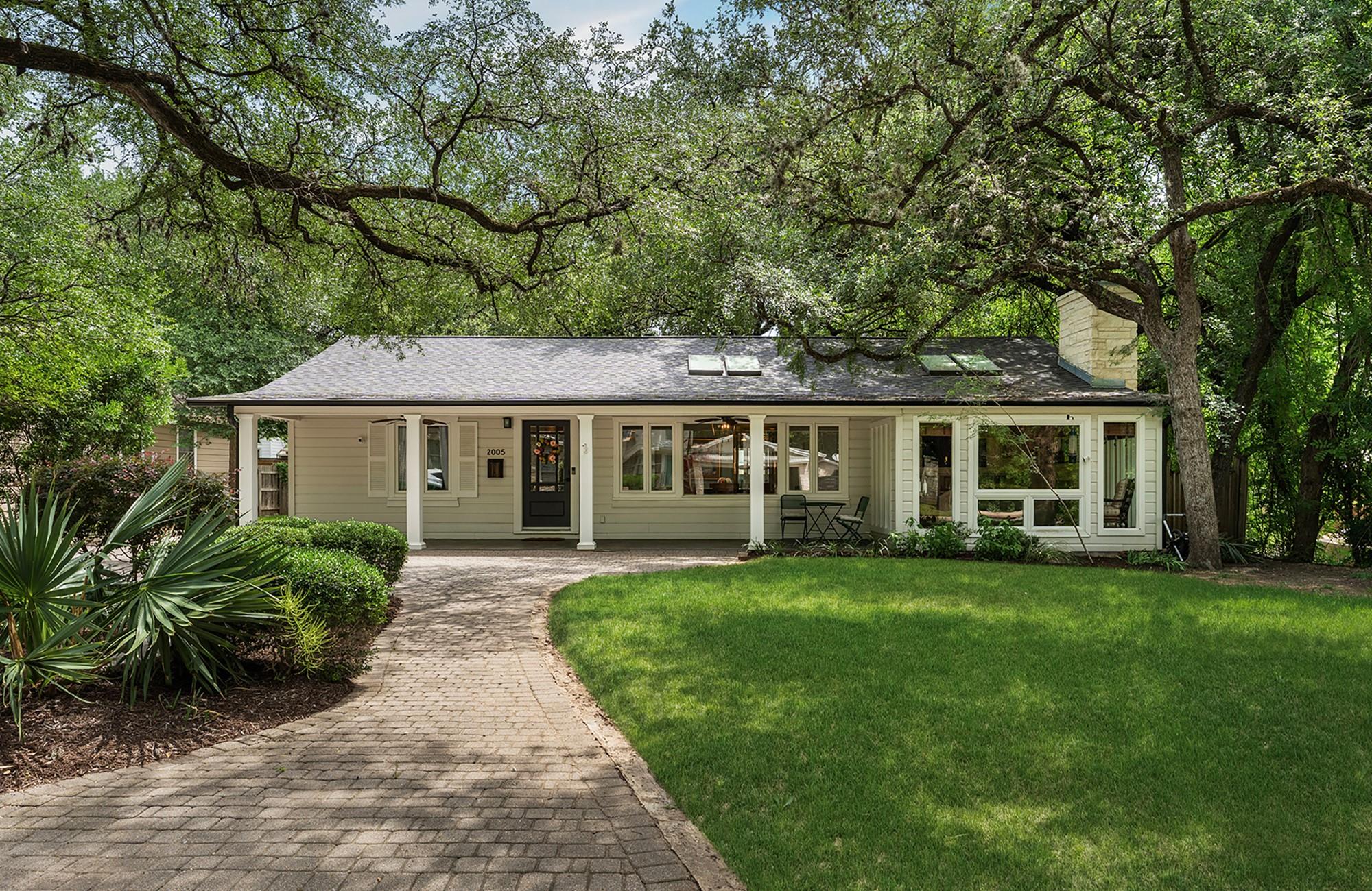 Single Family Residence