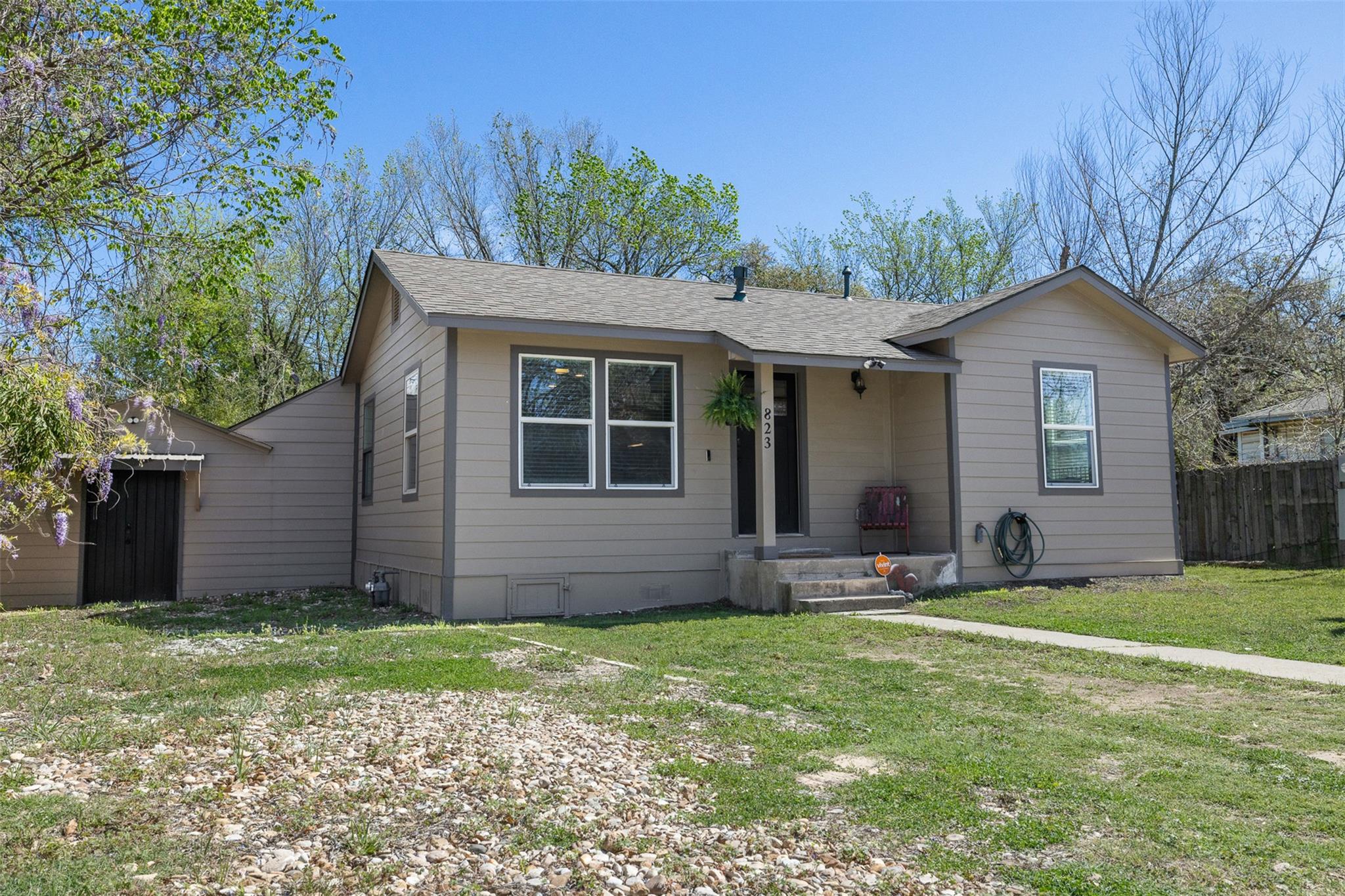 Single Family Residence