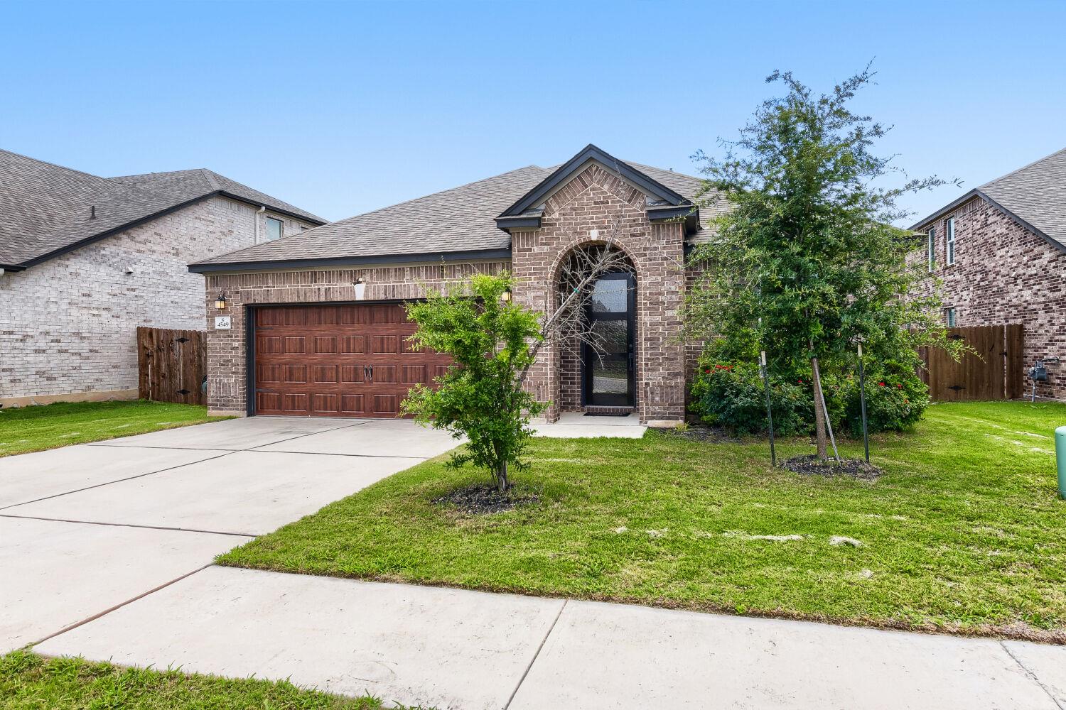 Single Family Residence