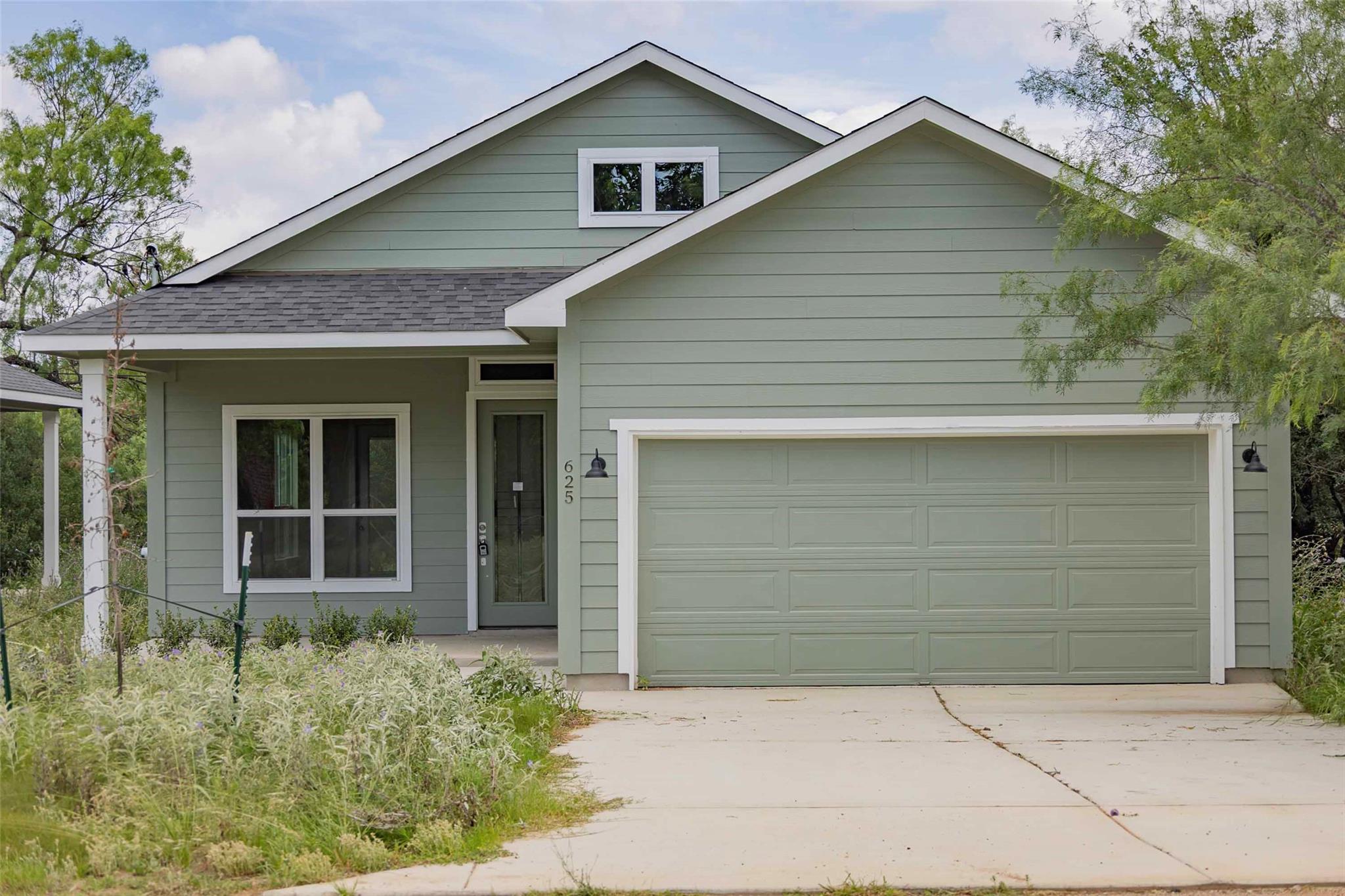 Single Family Residence