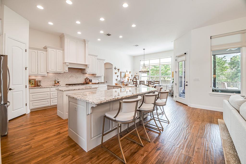 2143 Stone Oak