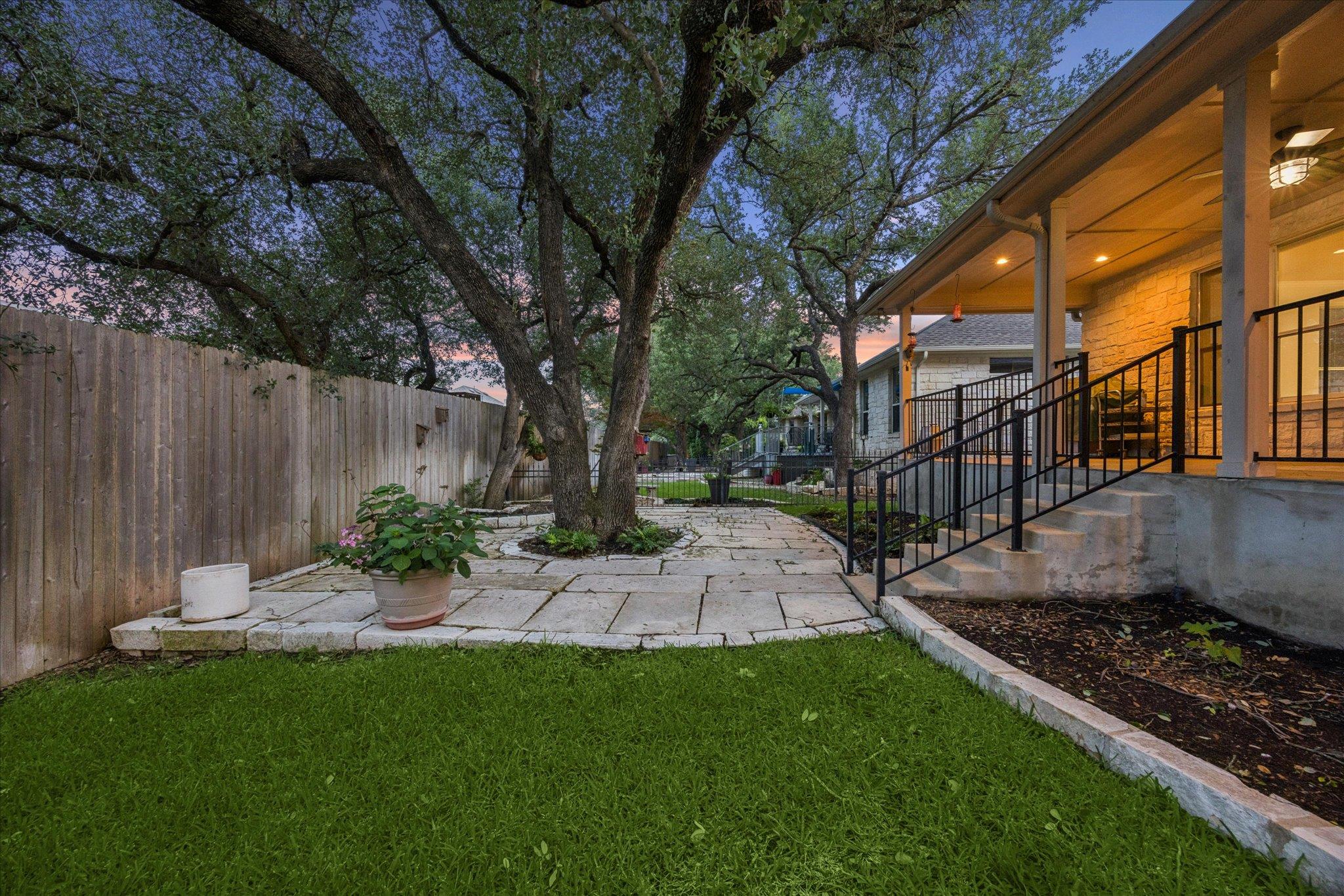 Photo 28