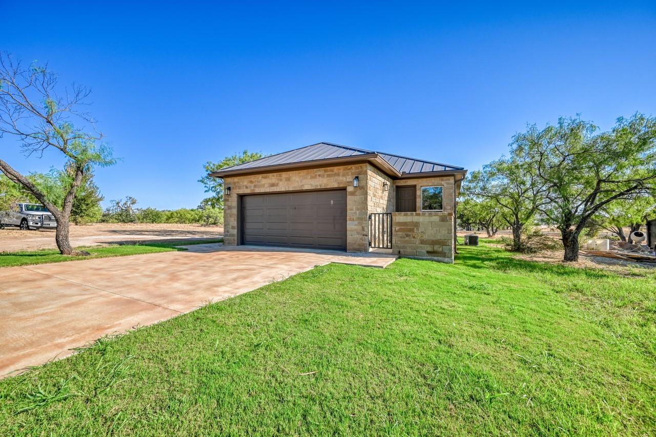 Single Family Residence