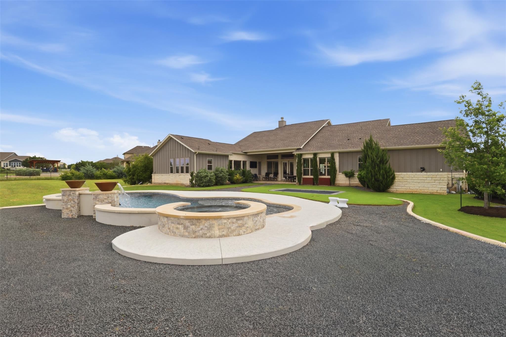 Single Family Residence