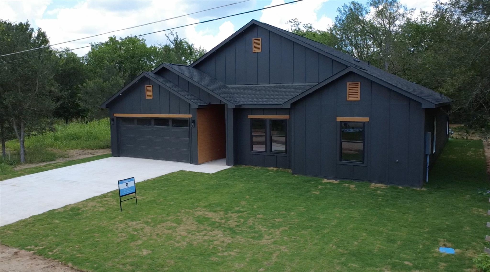 Single Family Residence