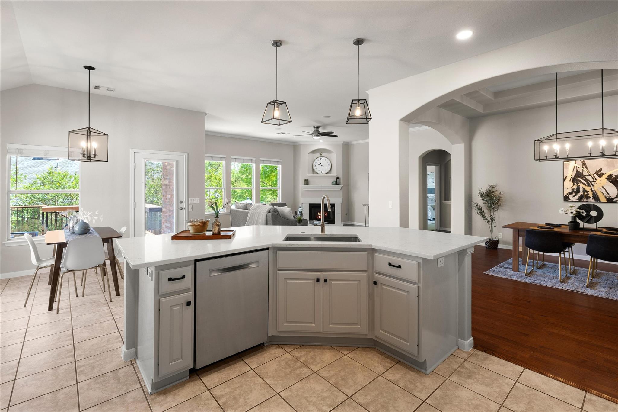 Photo 17